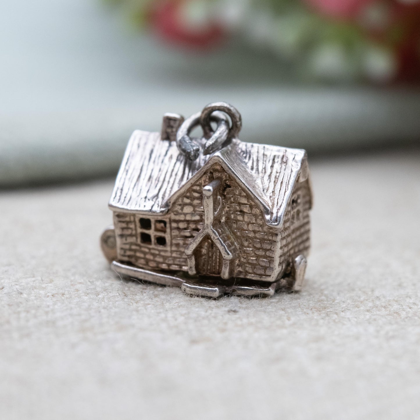 Vintage Sterling Silver Opening Pub Charm Pendant - Tavern | Bar | Souvenir Gift for Charm Bracelet