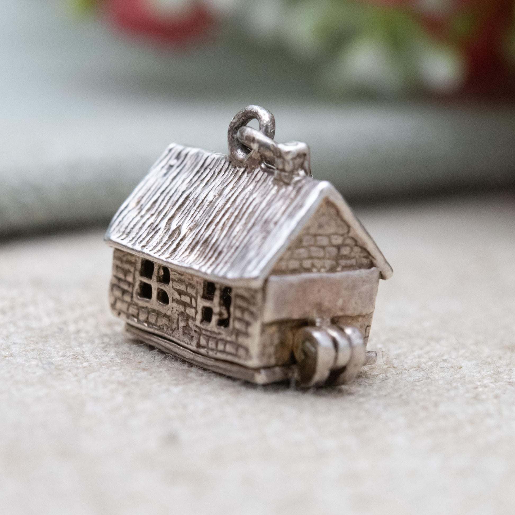 Vintage Sterling Silver Opening Pub Charm Pendant - Tavern | Bar | Souvenir Gift for Charm Bracelet