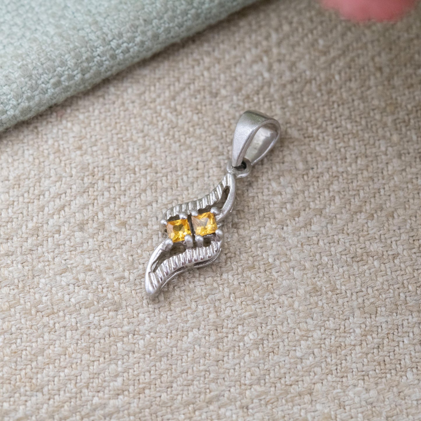 Sterling Silver Gemporia Citrine Pendant - Detailed Front Yellow Gemstone Pendant | Small Charm Pendant | Gems TV