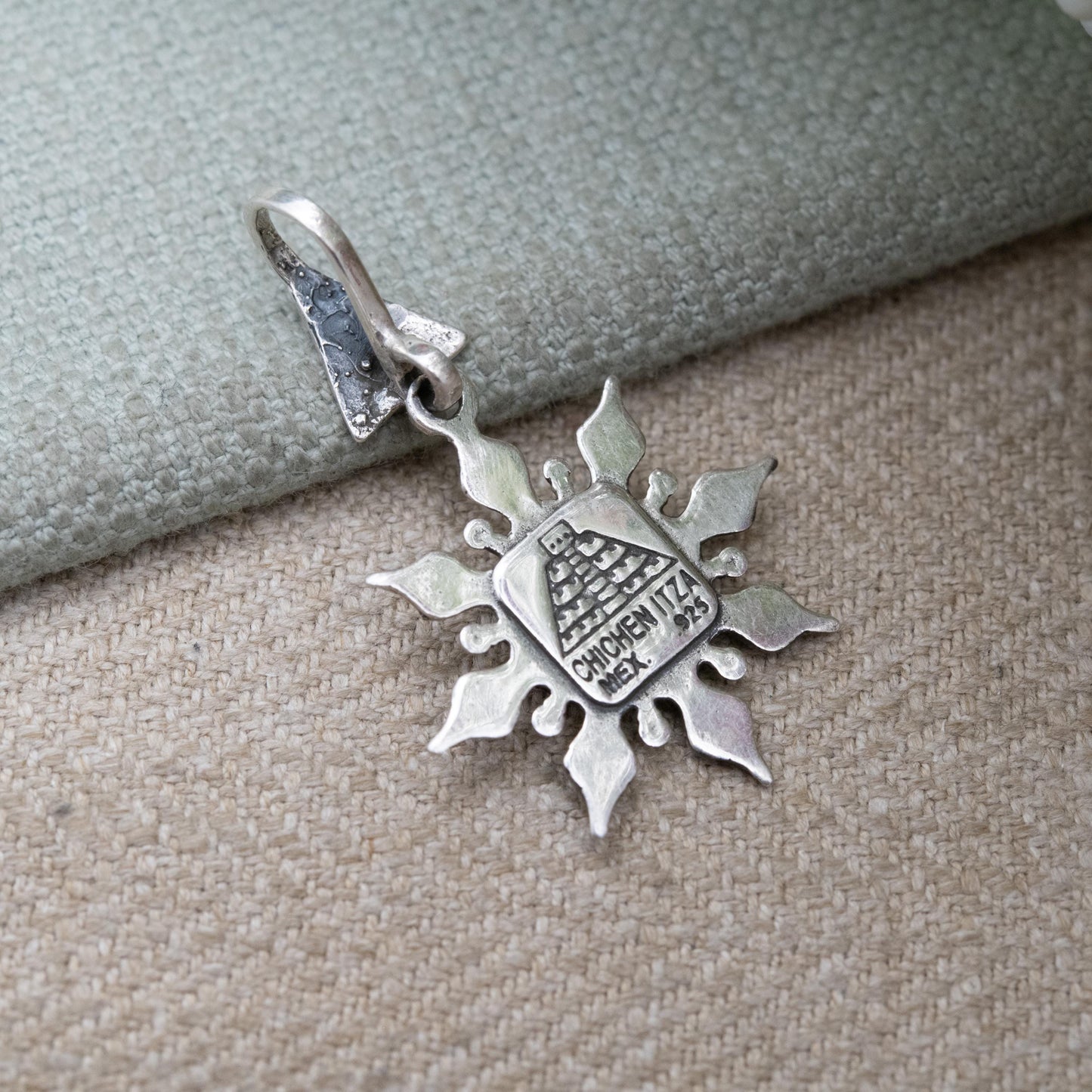 Vintage Mexican Sterling Silver Chichen Itza Pendant – Dangle Design | Pyramid | Signed Mexico 925 | Travel Souvenir Jewellery