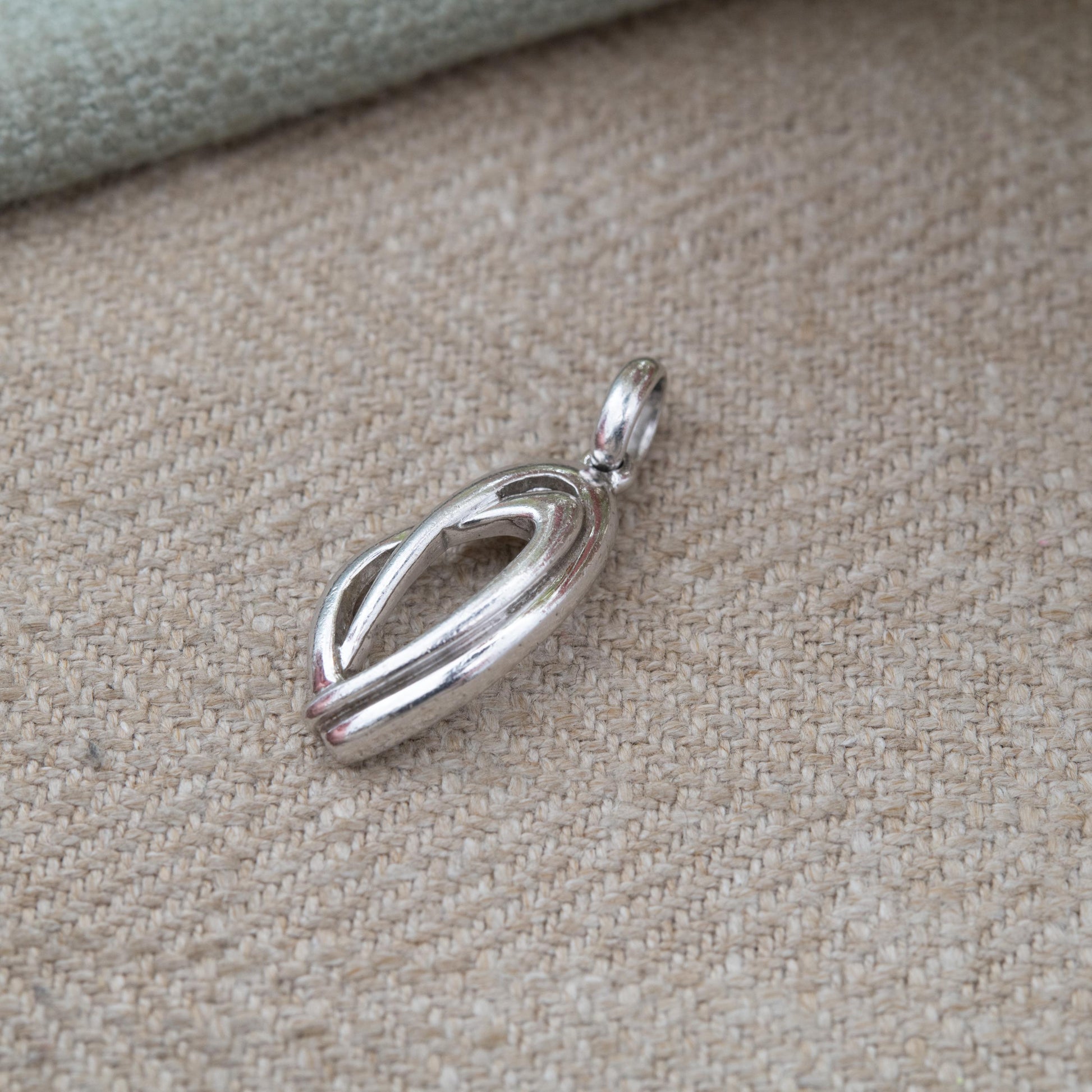 Vintage Sterling Silver Minimalist Knot Pendant Charm - Twisted Openwork Knot Jewellery | Gift for Charm Necklace