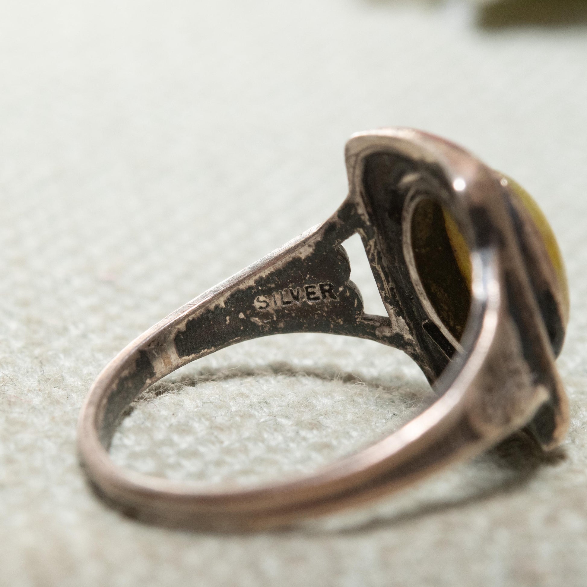 Vintage Sterling Silver Connemara Marble Ring - Celtic Irish Green Stone c. 1940s | UK Size - N | US - 6 1/2