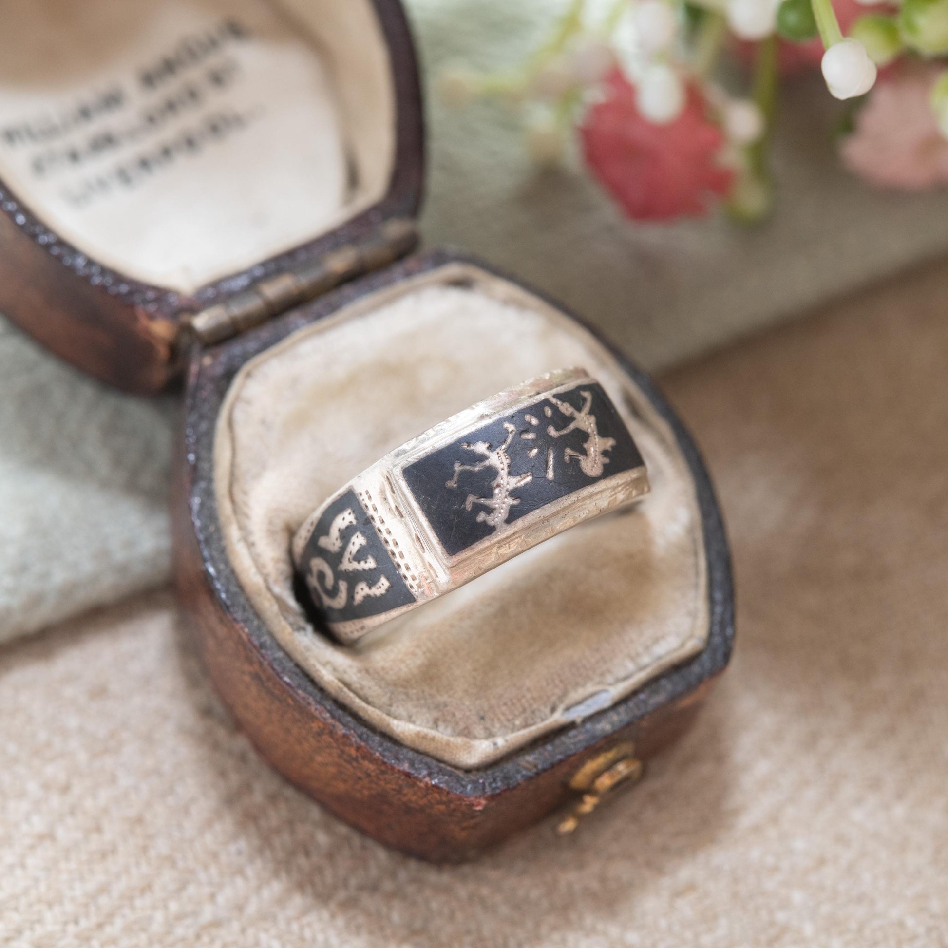 Vintage Sterling Silver Niello Siam Mekhala Goddess of Lightening Ring - Thailand God Dancer | Siamese Silver | UK Size - P US Size - 7 3/4