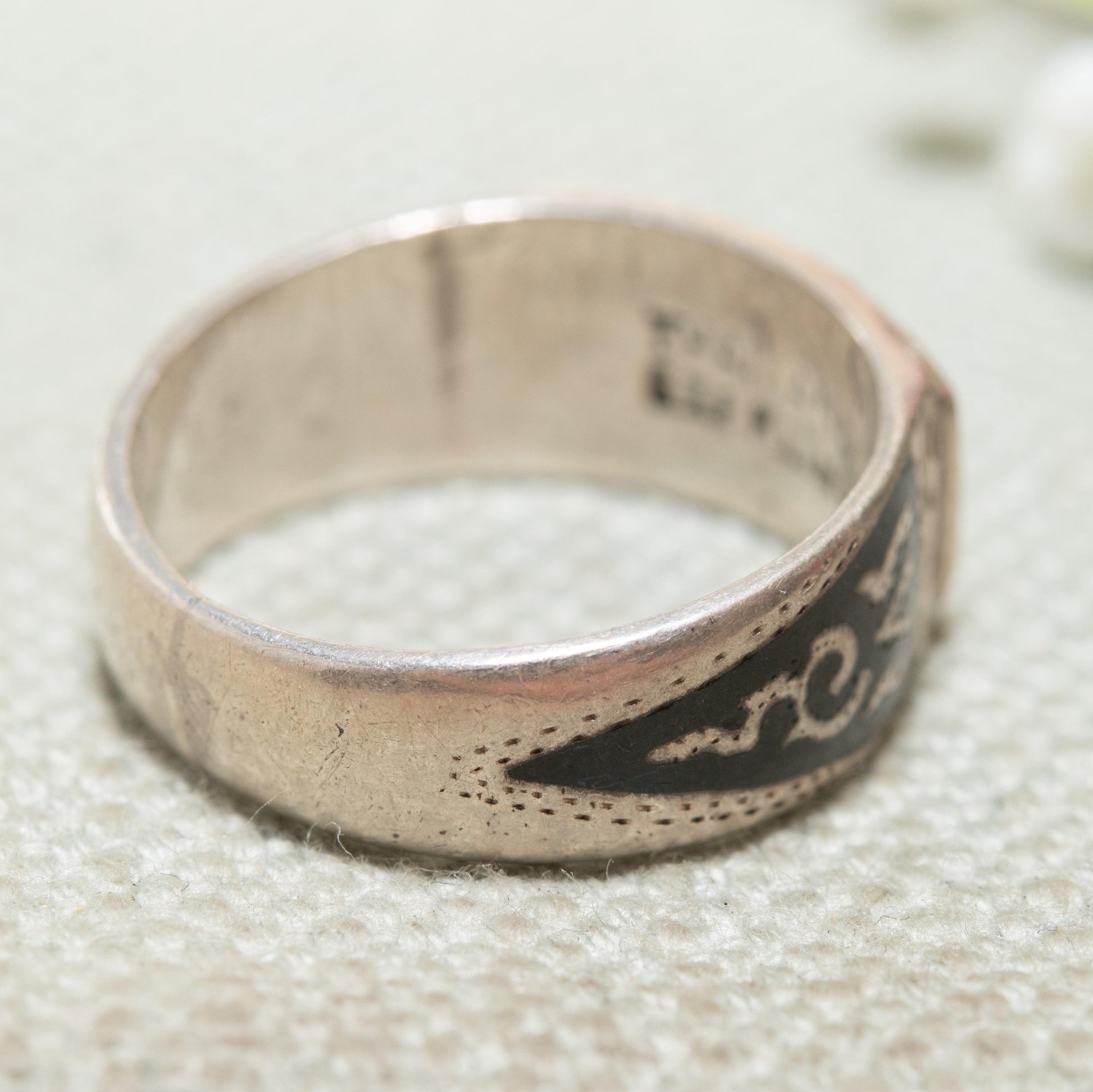 Vintage Sterling Silver Niello Siam Mekhala Goddess of Lightening Ring - Thailand God Dancer | Siamese Silver | UK Size - P US Size - 7 3/4