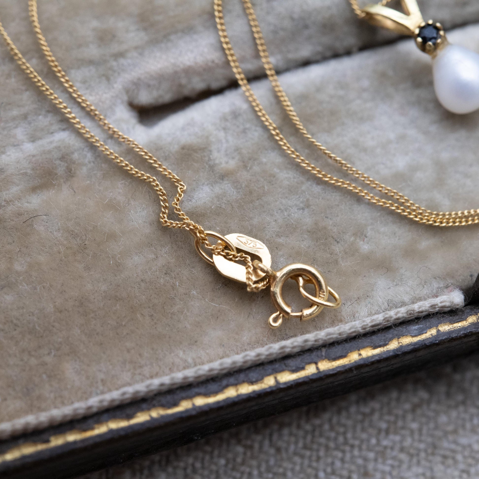 Balestra 9ct Gold Sapphire Pearl Pendant Necklace on Trace Chain