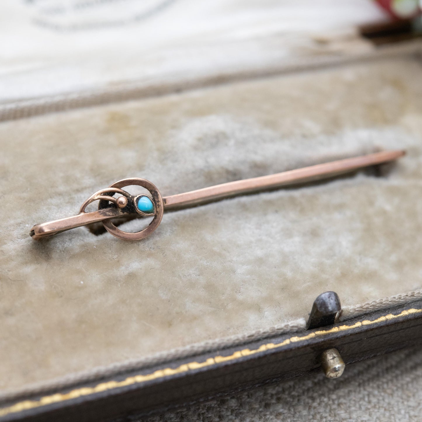 Antique Edwardian 9ct Gold Brooch with Turquoise Flower - Floral Leaf Bar Brooch