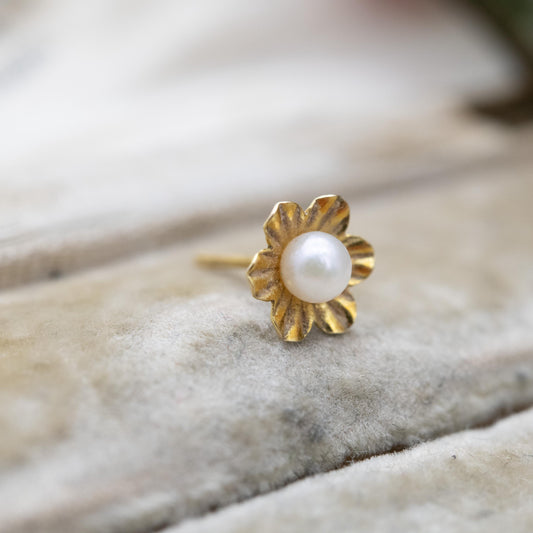 Single 9ct Gold Pearl Flower Stud Earring with UK Hallmarks 1978