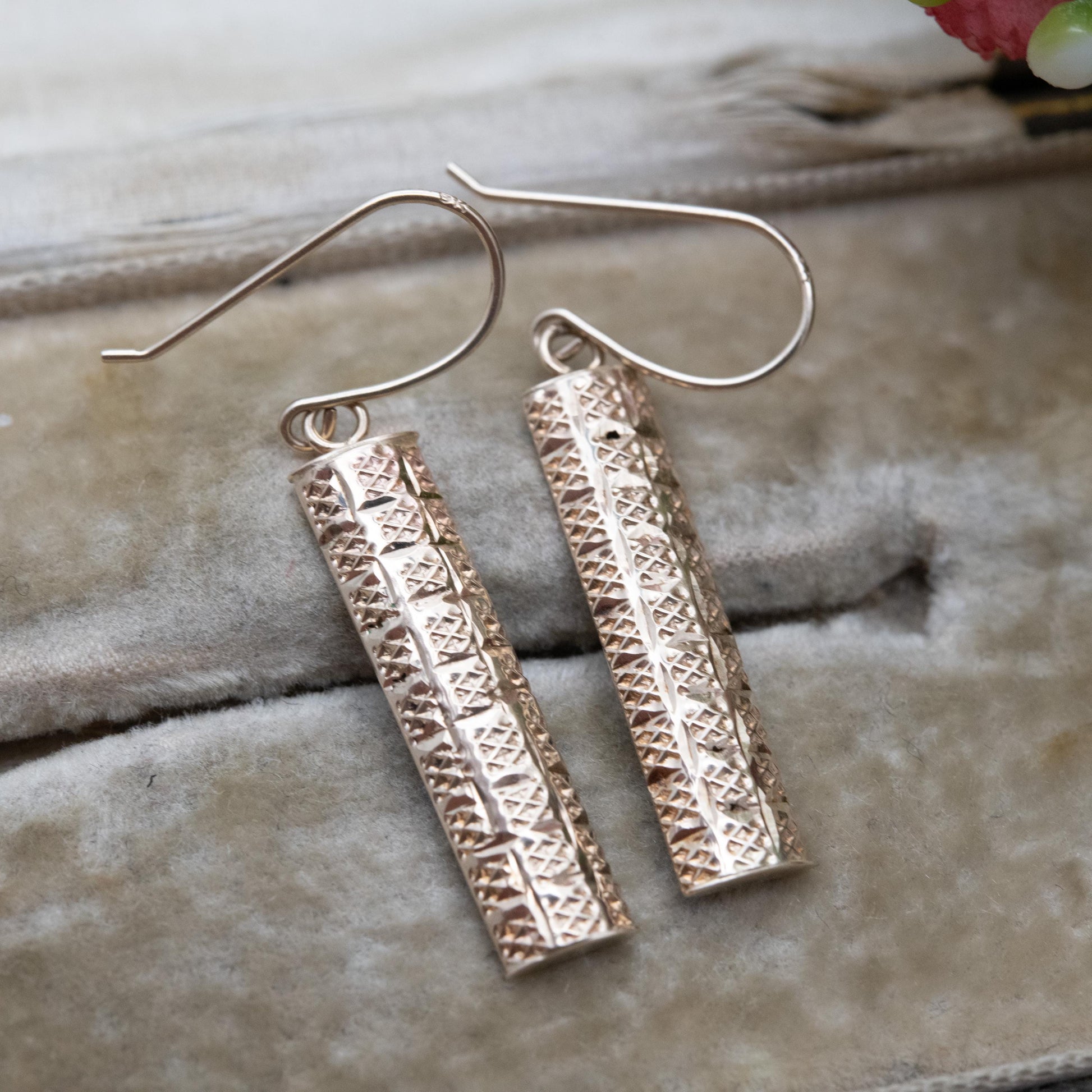 Vintage 9ct Gold Bar Drop Earrings