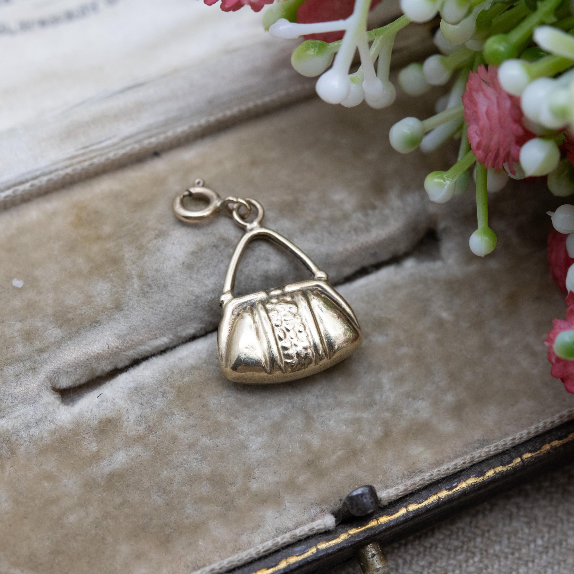 Vintage 9ct Gold Handbag Charm Pendant with Spring Ring Clip c. 2000s
