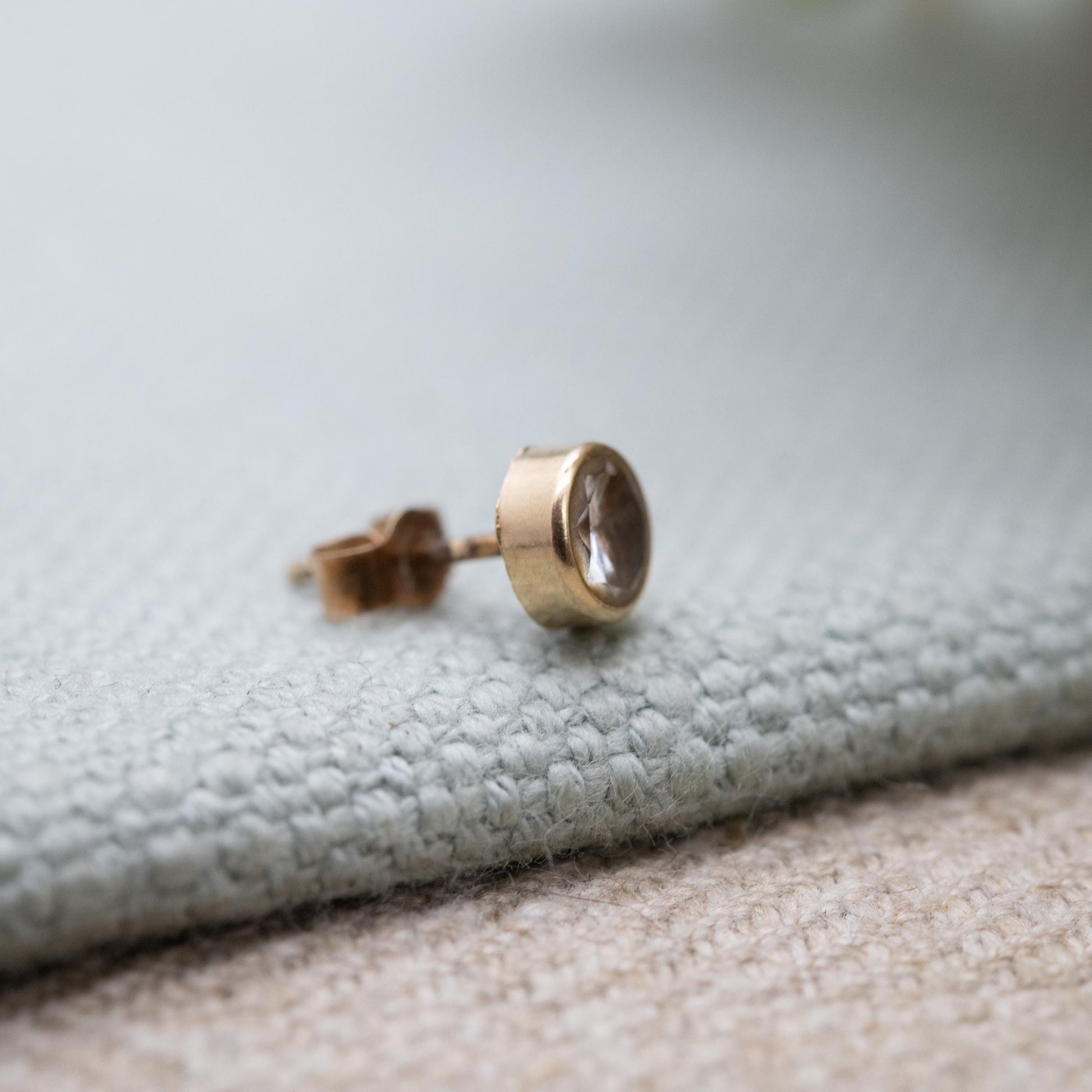 Single 9ct Gold Earring with Bezel Set CZ Stone 5mm