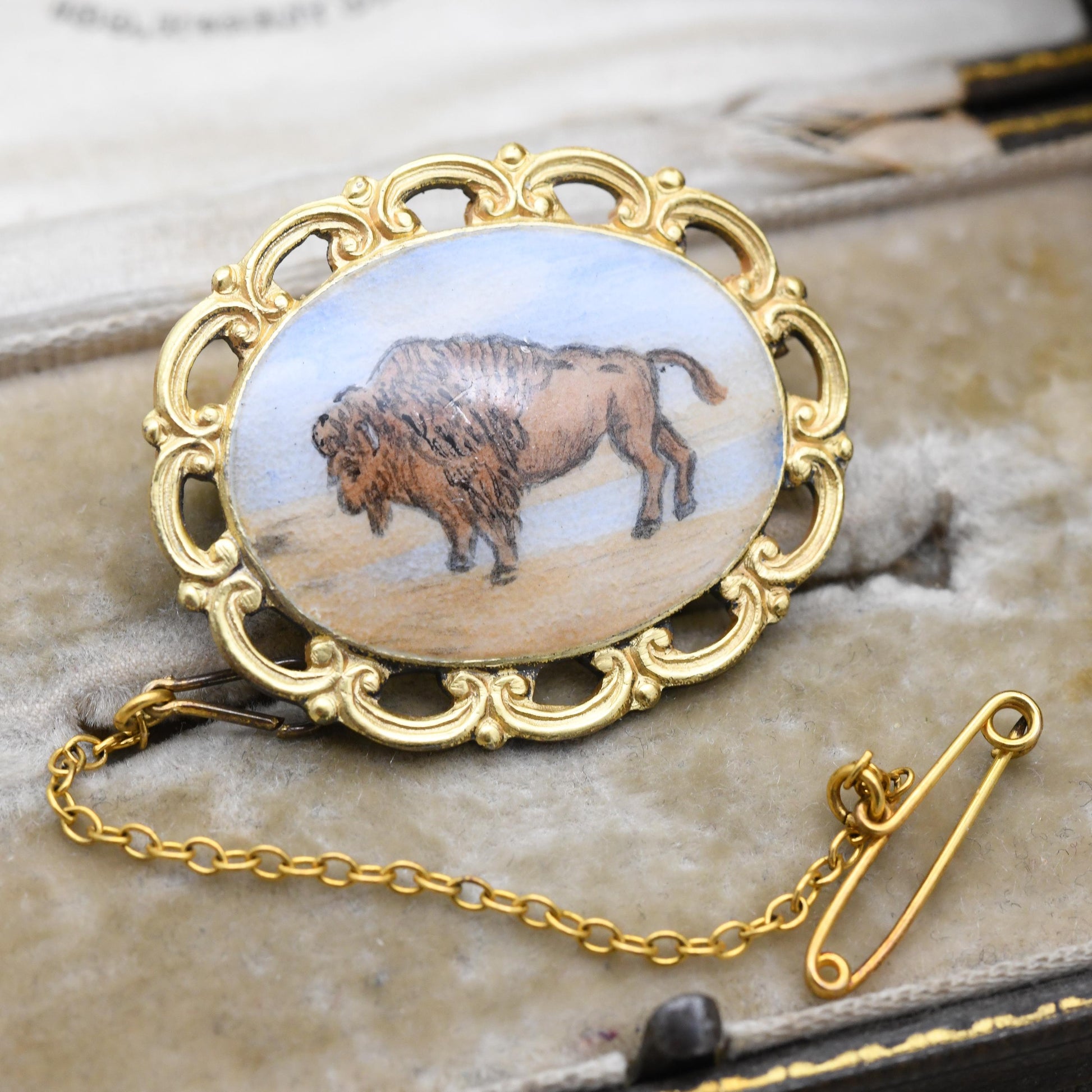Vintage Silver Gilt Buffalo Brooch RAOB by FC Parry 1973 - Royal Antediluvian Order of Buffaloes