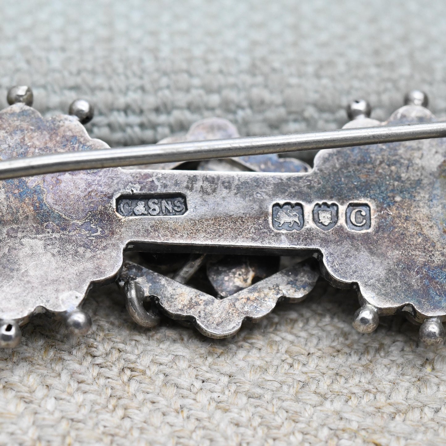 Antique Victorian Sterling Silver Floral Scrolling Openwork Bar Brooch 1898 - Floral Leaf Design