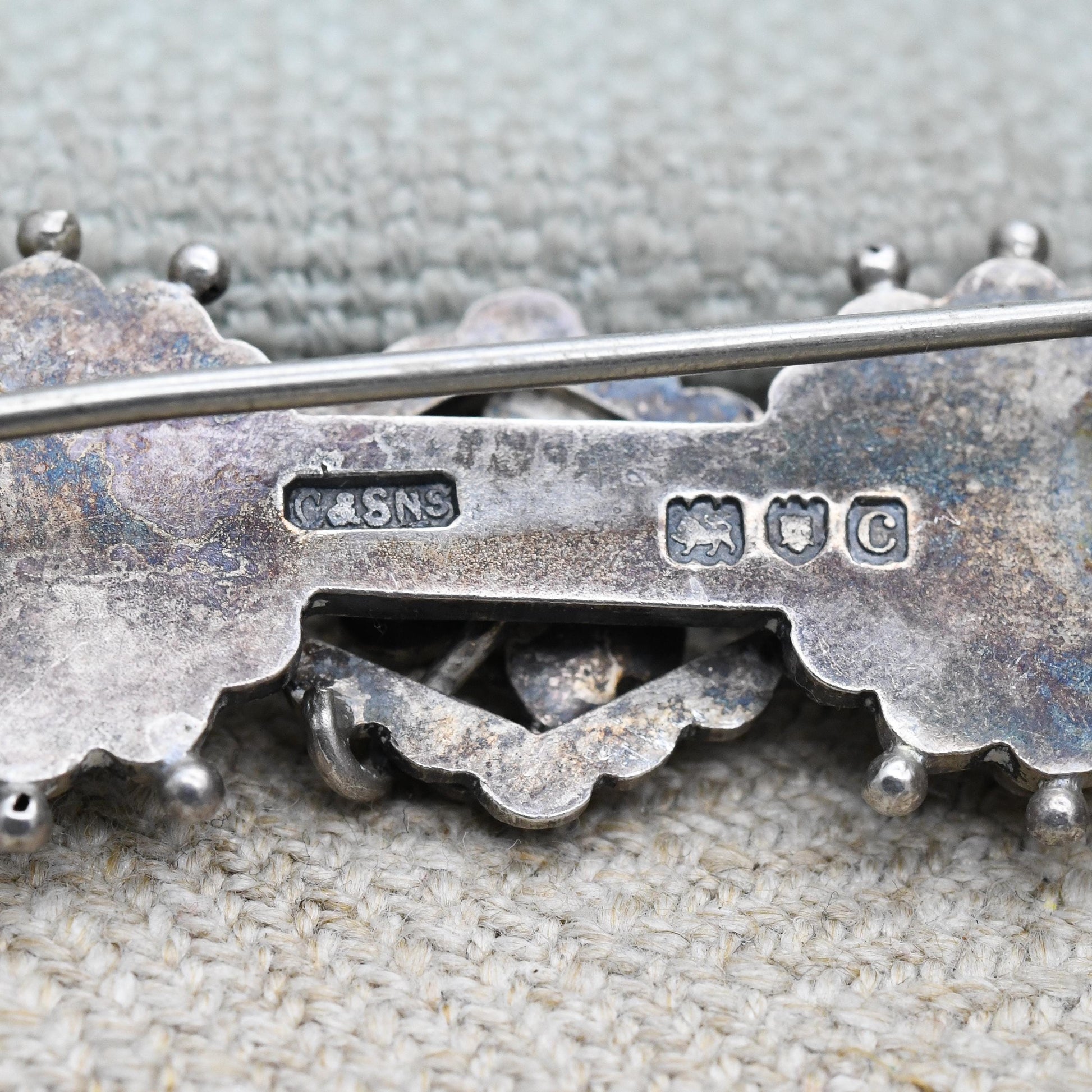 Antique Victorian Sterling Silver Floral Scrolling Openwork Bar Brooch 1898 - Floral Leaf Design