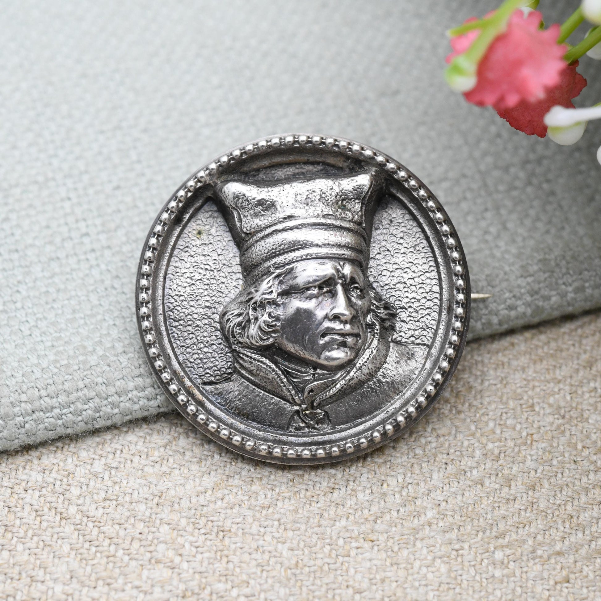 Vintage European Silver Medieval Man Brooch by H. Møller Trondhjem - Repoussé Portrait and Textured Detailing | Raised Relief Profile