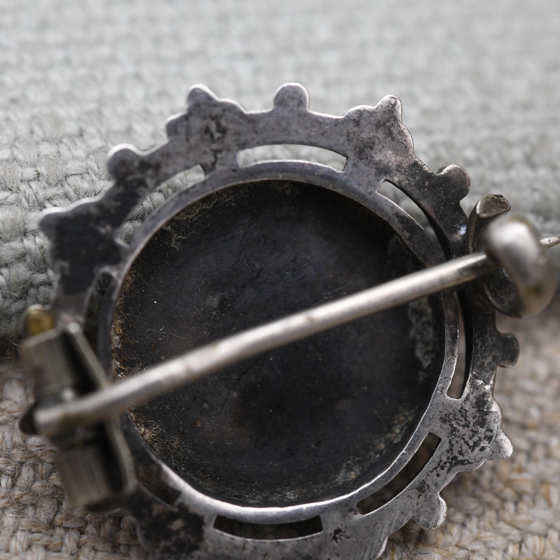 Antique Victorian Sterling Silver Brooch Aesthetic Movement - Small Leaf Flower Brooch | Hand Engraved