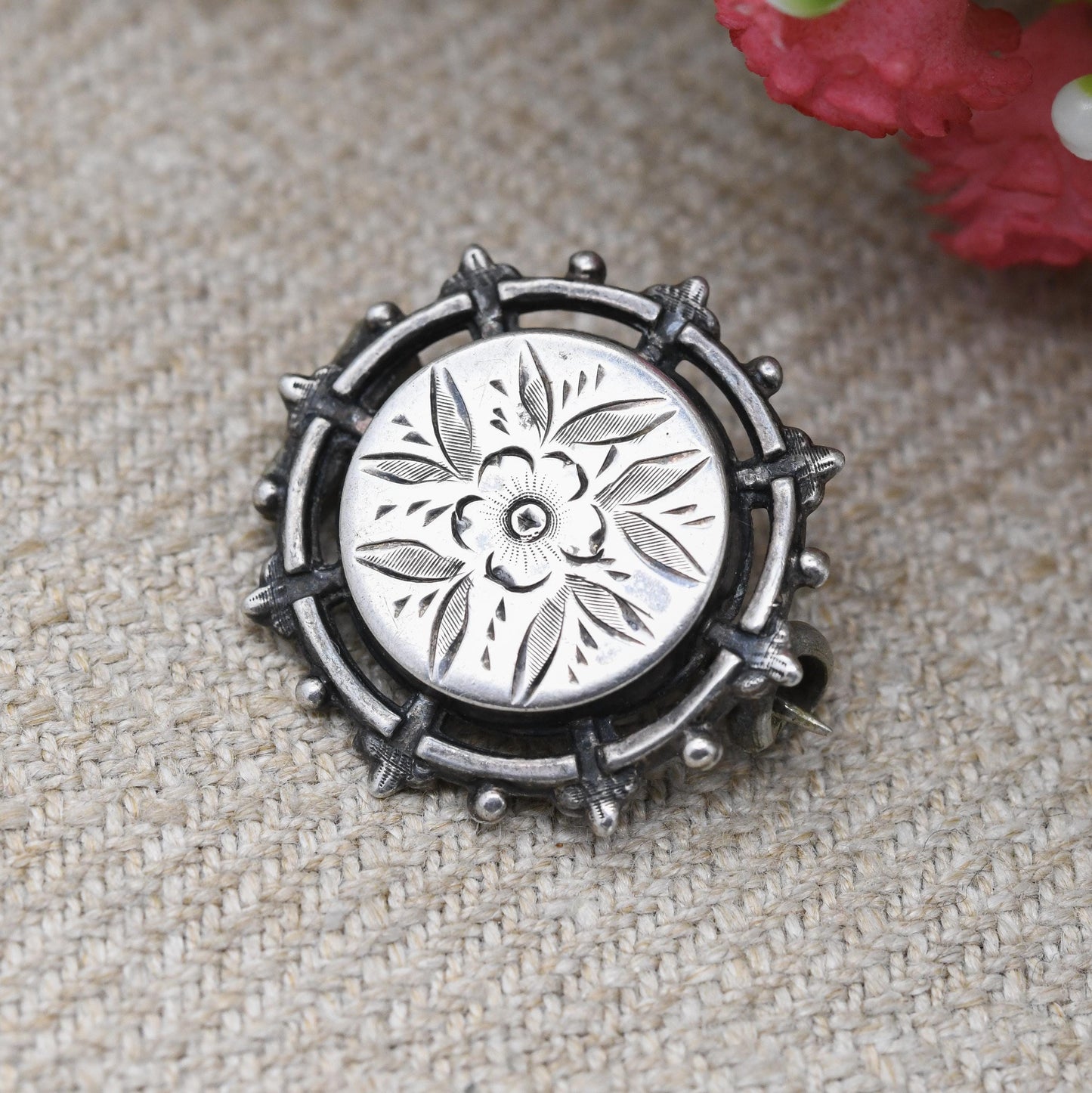 Antique Victorian Sterling Silver Brooch Aesthetic Movement - Small Leaf Flower Brooch | Hand Engraved