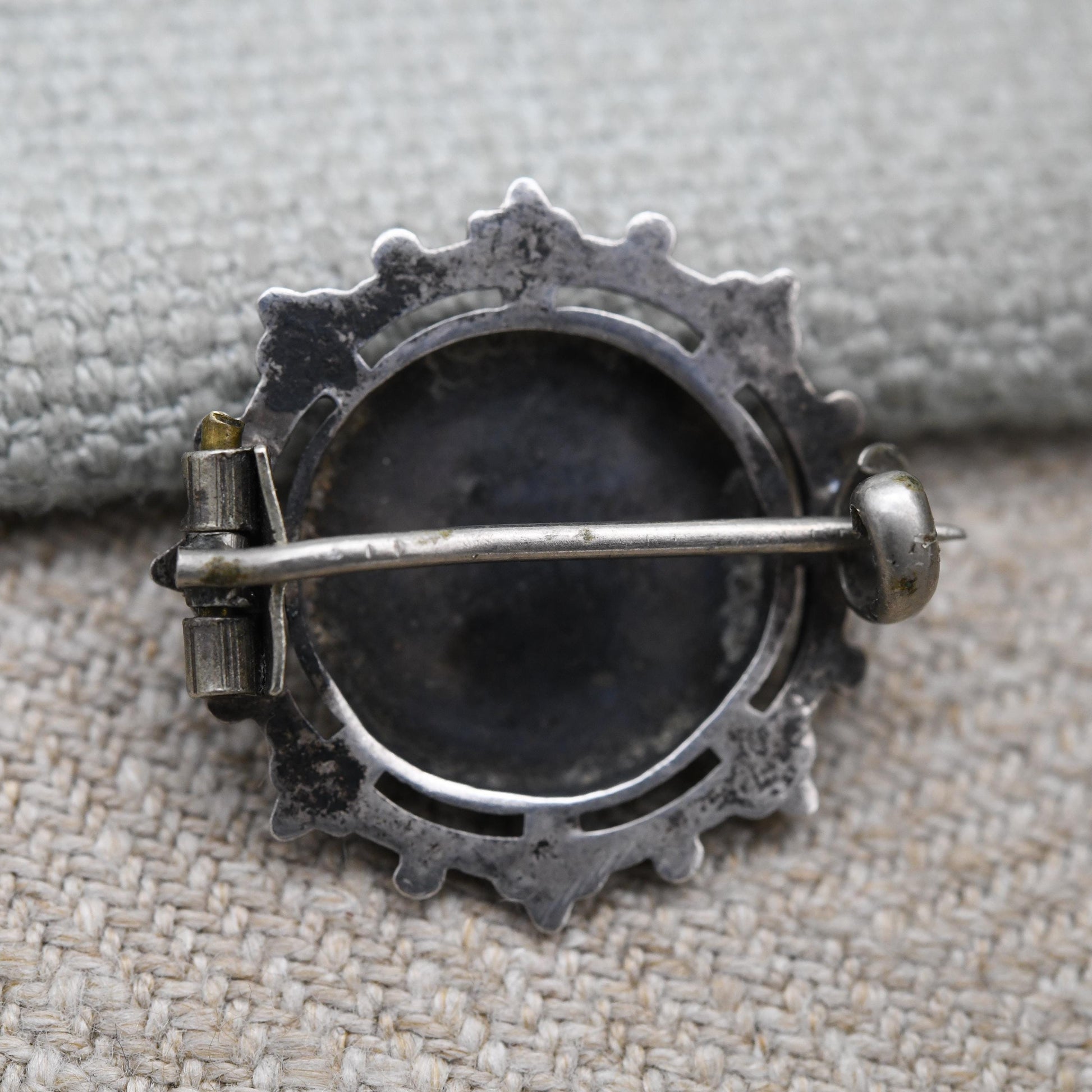 Antique Victorian Sterling Silver Brooch Aesthetic Movement - Small Leaf Flower Brooch | Hand Engraved