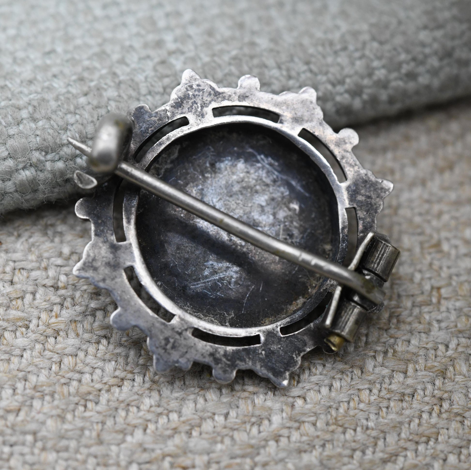 Antique Victorian Sterling Silver Brooch Aesthetic Movement - Small Leaf Flower Brooch | Hand Engraved