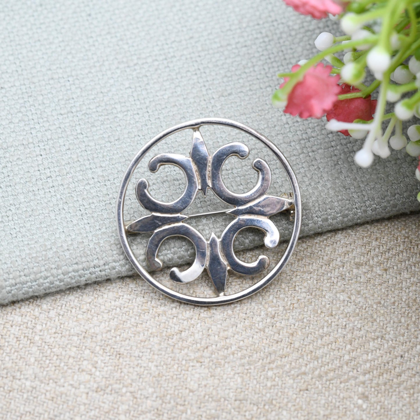 Vintage Malcolm Gray Sterling Silver St Magnus Brooch 1991 - Celtic Rose Window | Scottish Cathedral