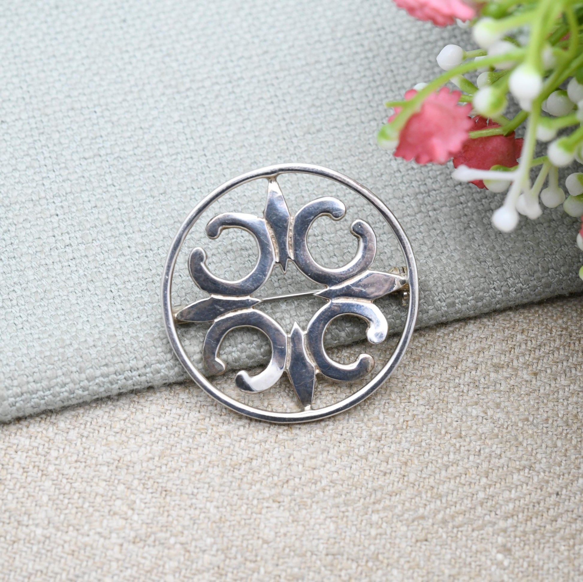 Vintage Malcolm Gray Sterling Silver St Magnus Brooch 1991 - Celtic Rose Window | Scottish Cathedral