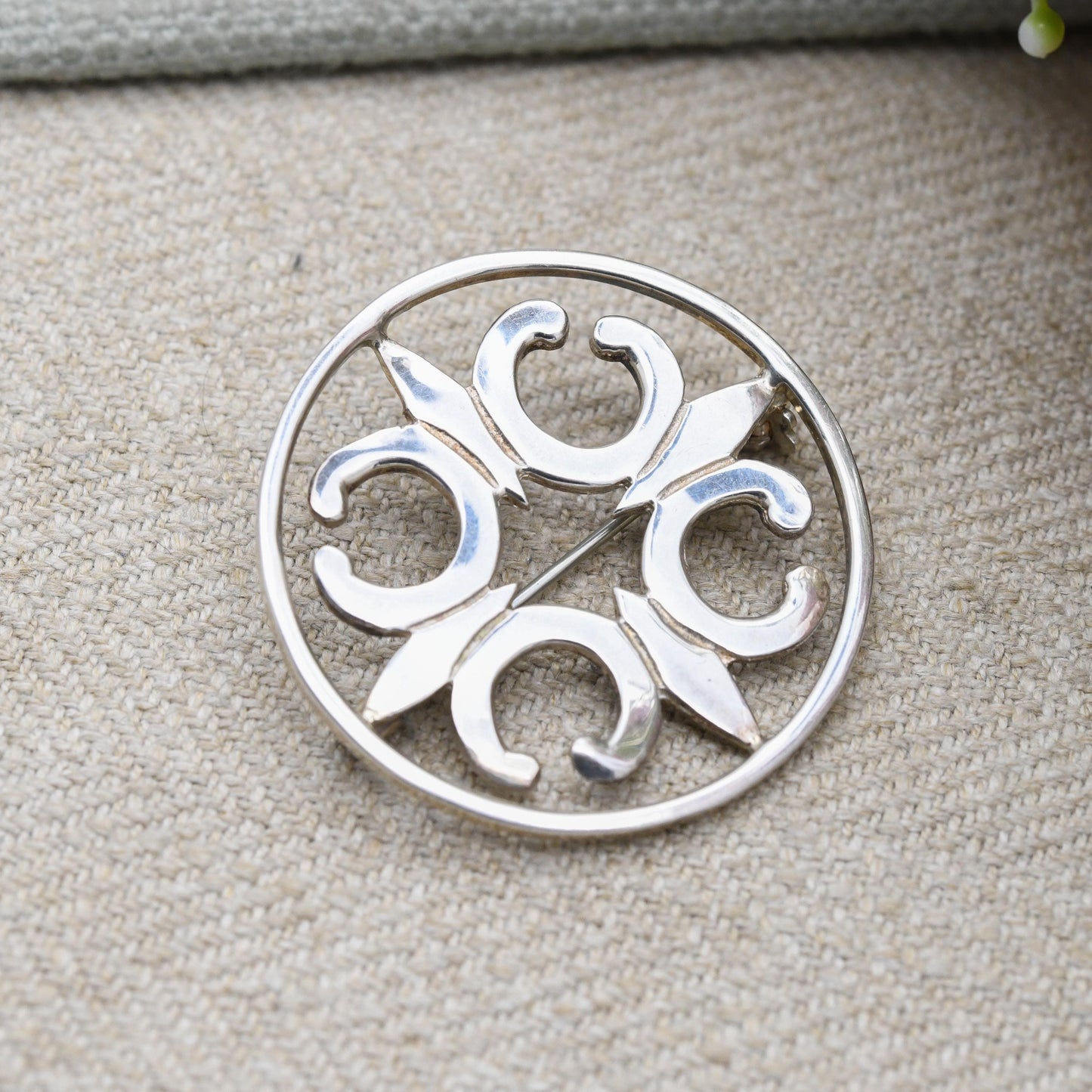 Vintage Malcolm Gray Sterling Silver St Magnus Brooch 1991 - Celtic Rose Window | Scottish Cathedral