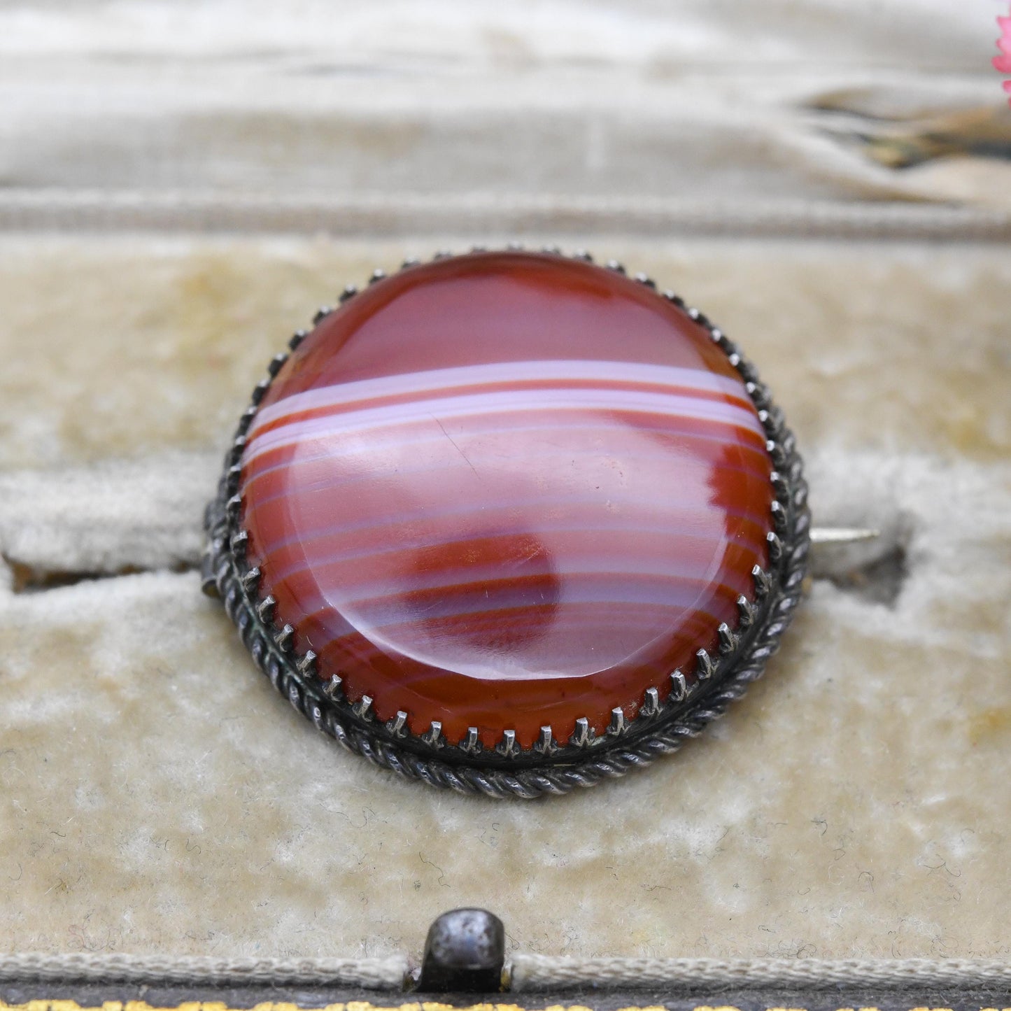 Antique Silver Red Banded Agate Cabochon Brooch c. 1900s