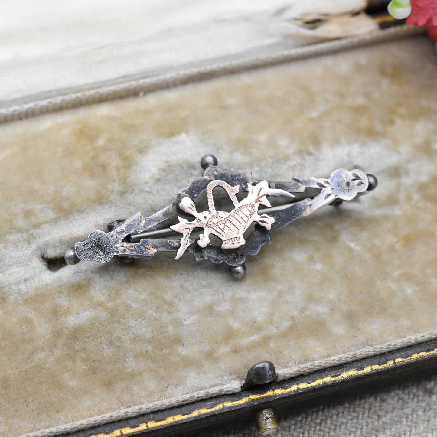 Antique Sterling Silver Rose Gold Plated Floral Basket Bar Brooch - Openwork Engraved Pin | Rose Gold Plated Front