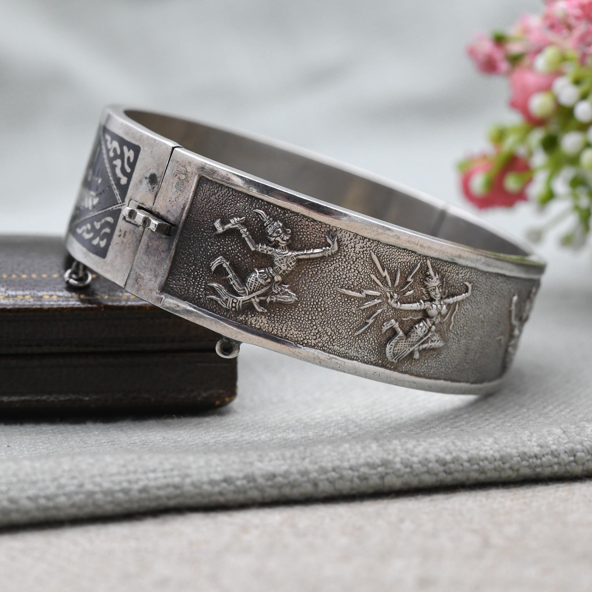 Vintage Sterling Silver & Enamel Siam Bangle Bracelet - Gorgeous Niello Enamel | Thailand | Mid-Century | Gift for Her