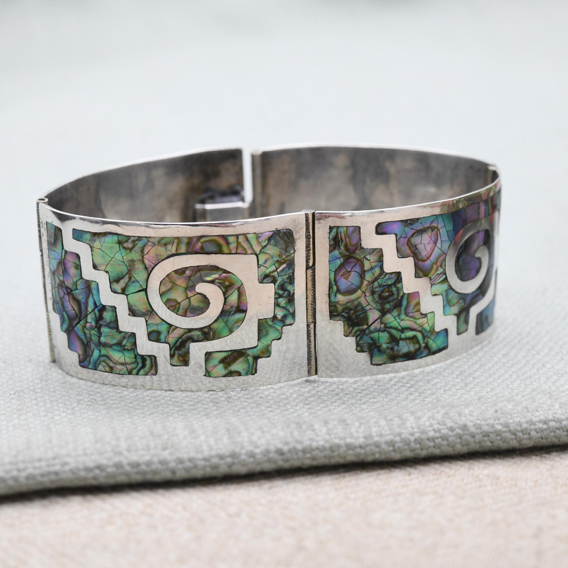 Vintage Mexican Sterling Silver Bangle Panel Bracelet with Abalone Shell Inlay