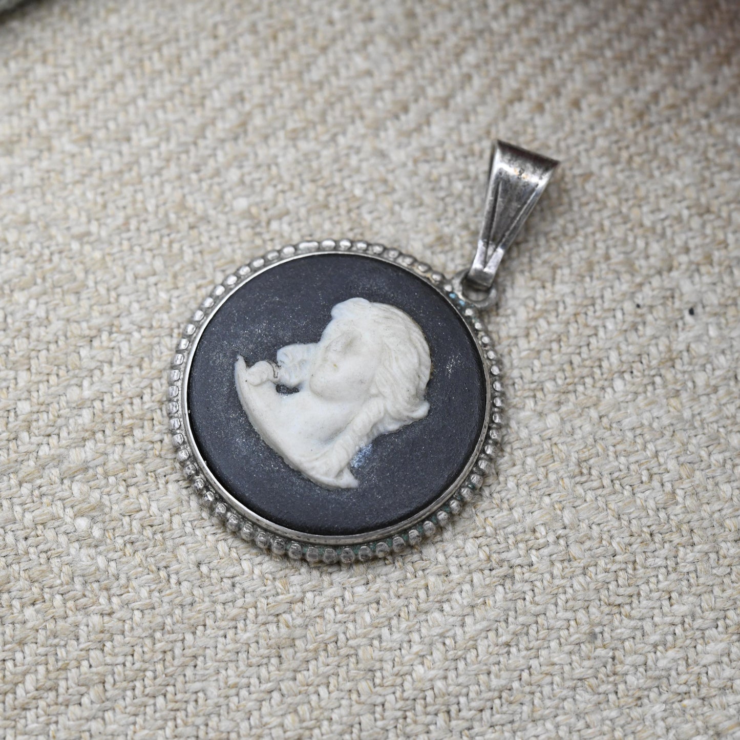 Vintage Wedgwood Sterling Silver Portrait on Black Jasperware Pendant - Circular Classical Cameo | Gift for Her