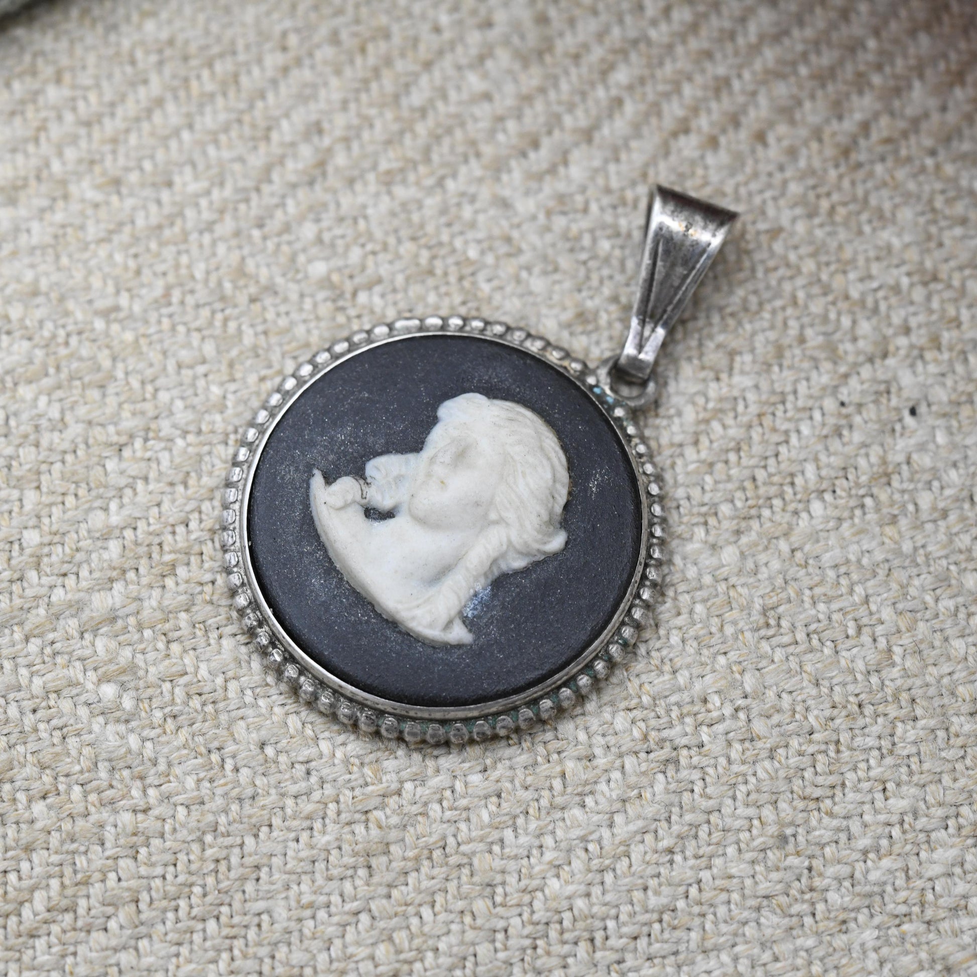 Vintage Wedgwood Sterling Silver Portrait on Black Jasperware Pendant - Circular Classical Cameo | Gift for Her