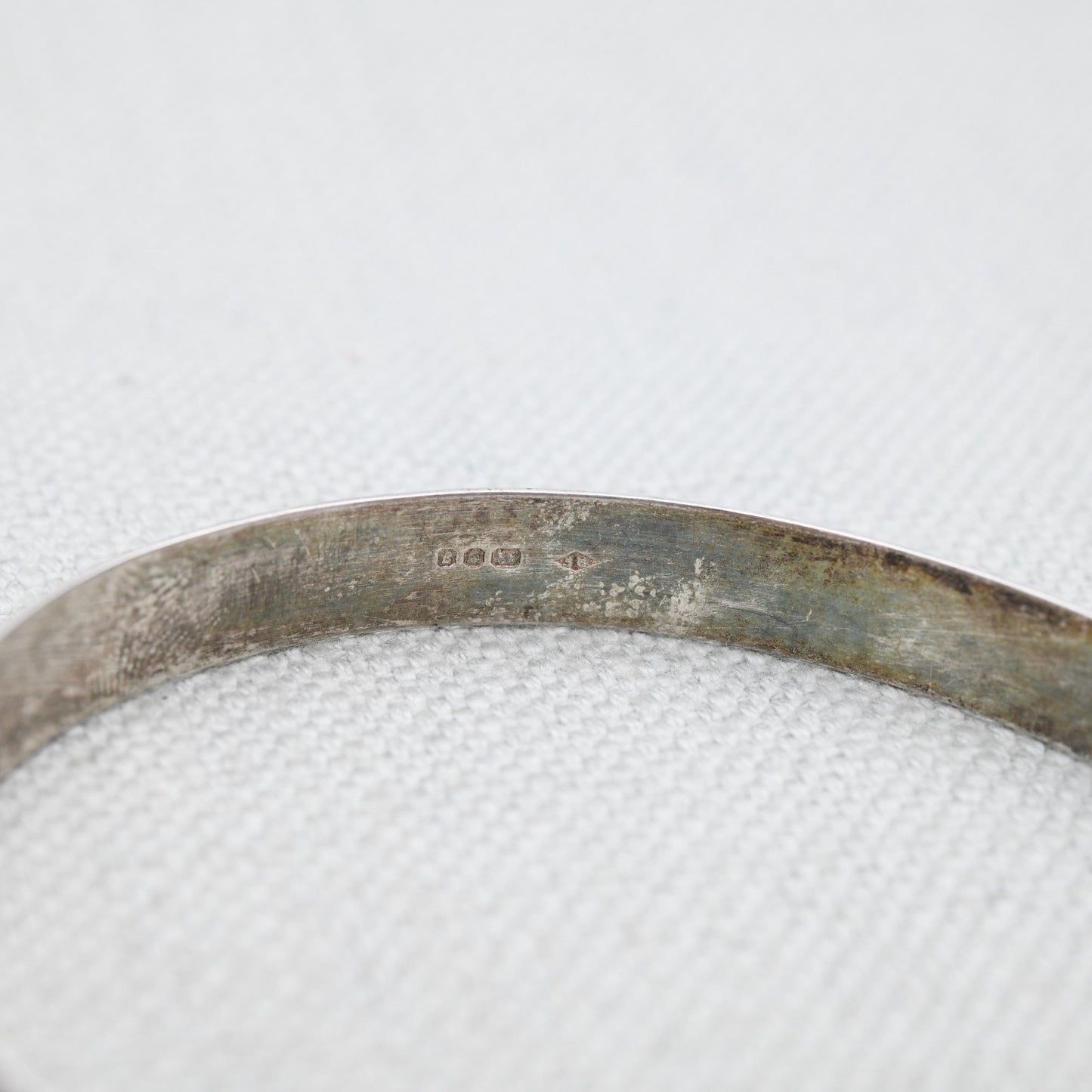 Vintage Sterling Silver Engraved Expanding Bangle Bracelet 1980 - Unisex Adjustable Scrolling Pattern | Gift for Her Him