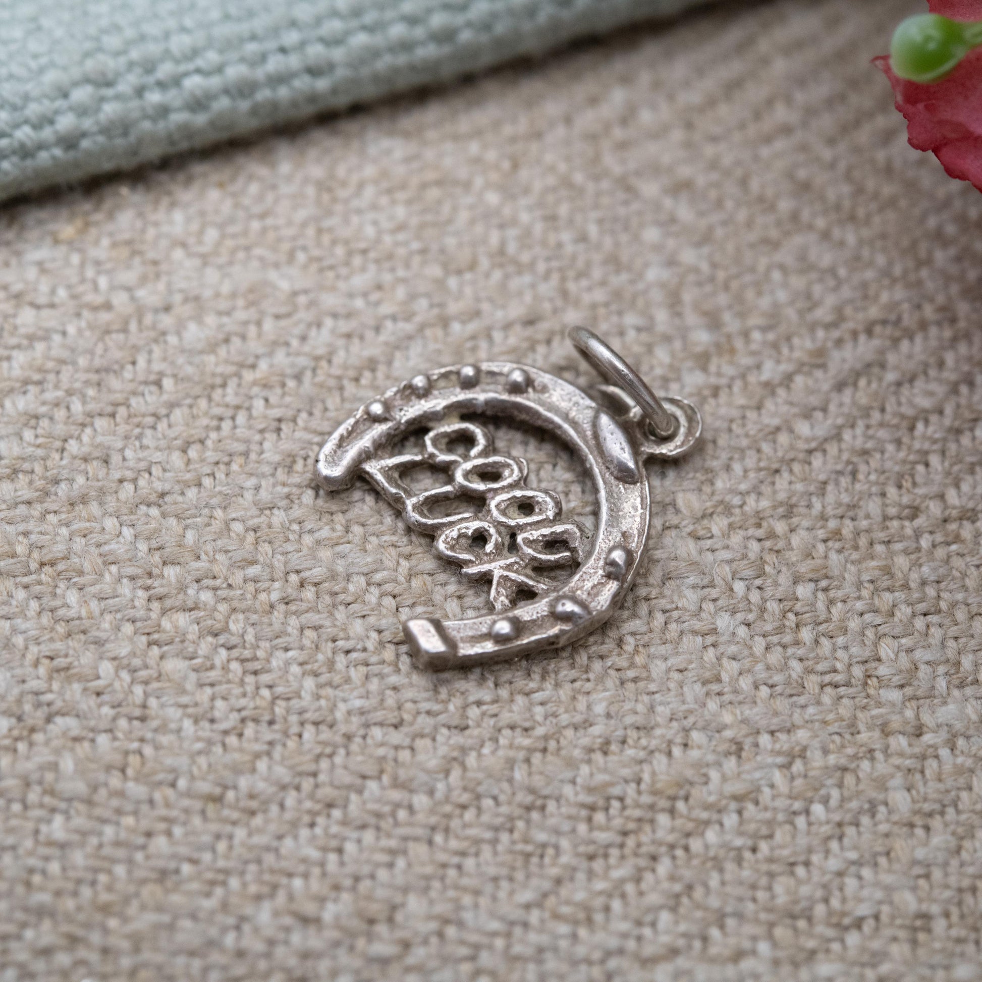 Vintage Silver Horseshoe Charm Pendant - Good Luck | Lucky Horse Shoe Gift for Charm Bracelet Necklace