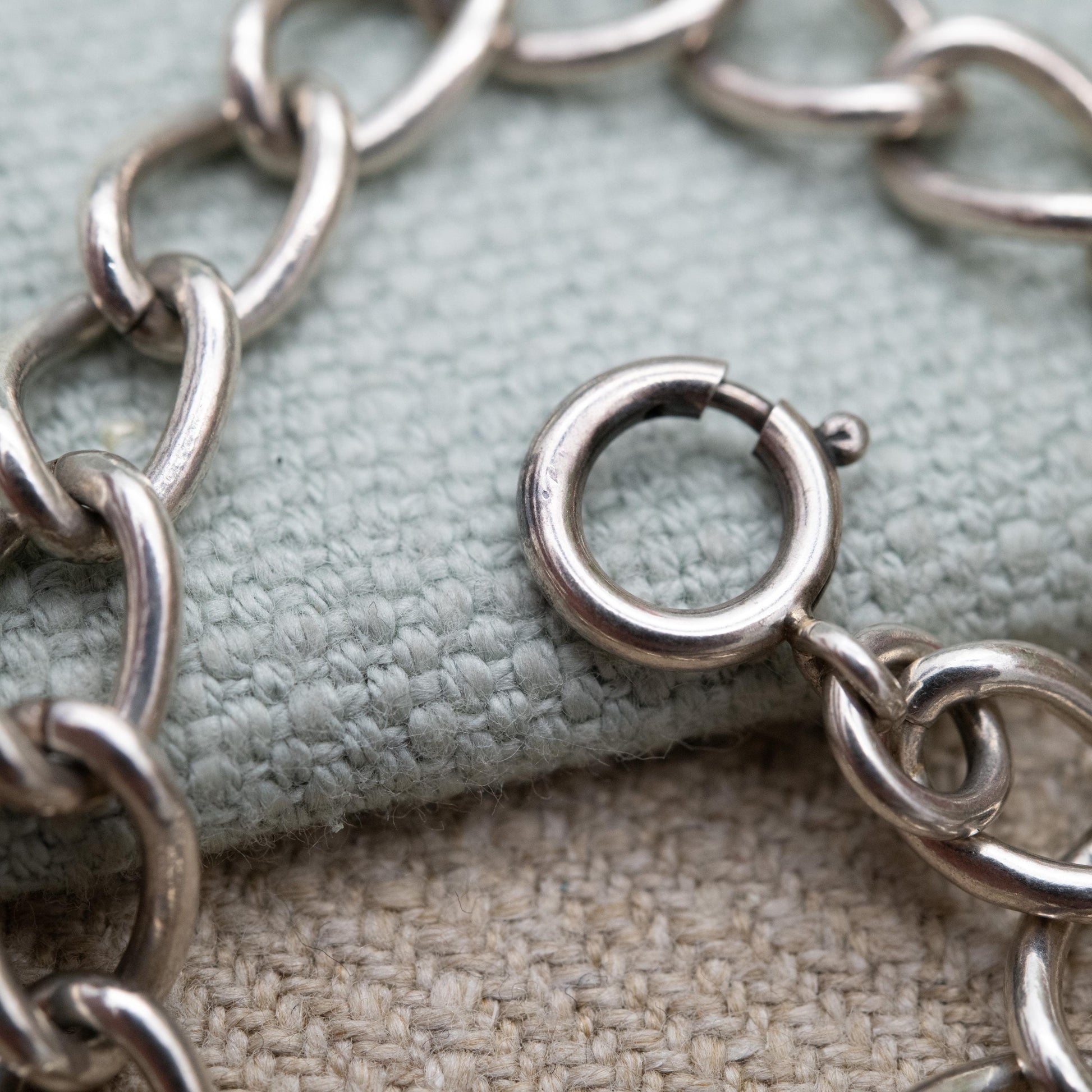 Vintage Sterling Silver Rounded Curb Link Chain Bracelet 1977 - Charm Bracelet | Gift for Him | Gift for Her