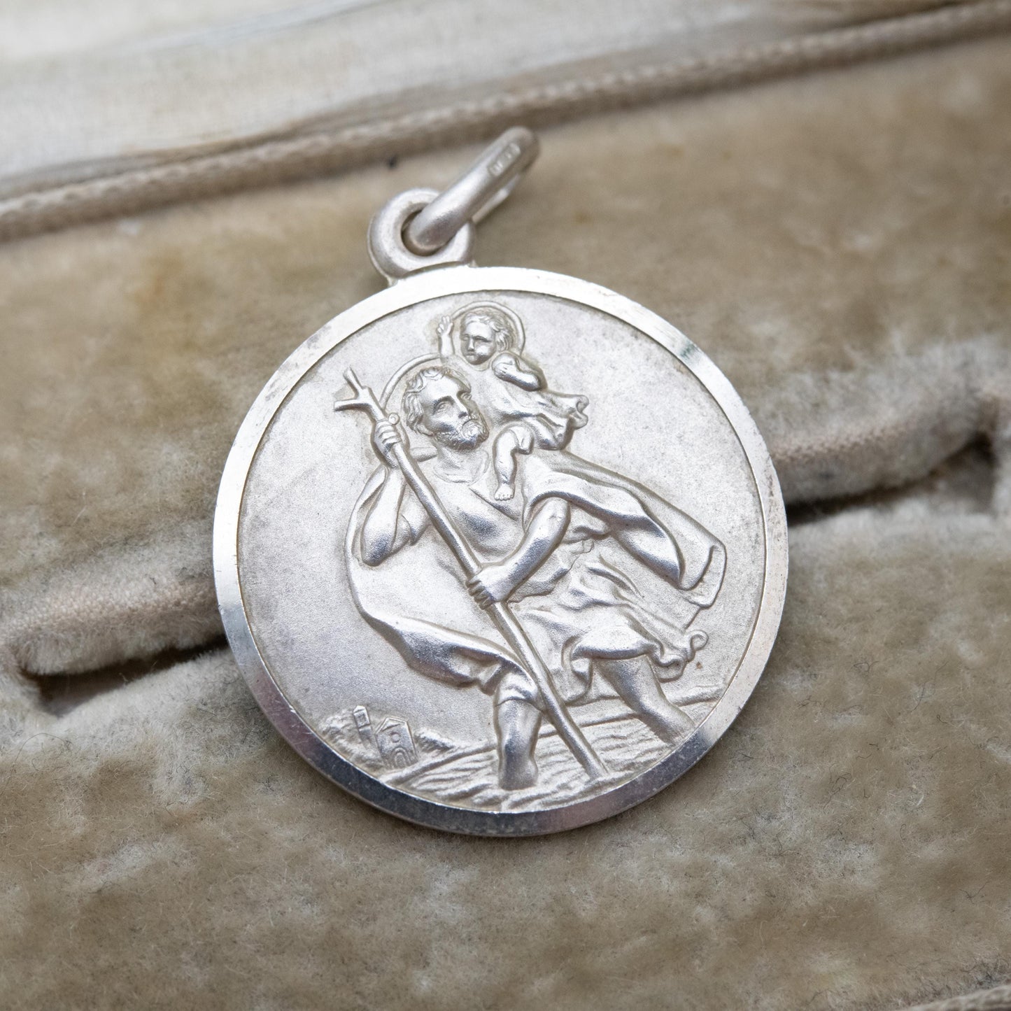 Vintage Sterling Silver St. Christopher Pendant - Large Circle Saint of Travelling | Christian Religious Jewellery | Detailed 3D Image