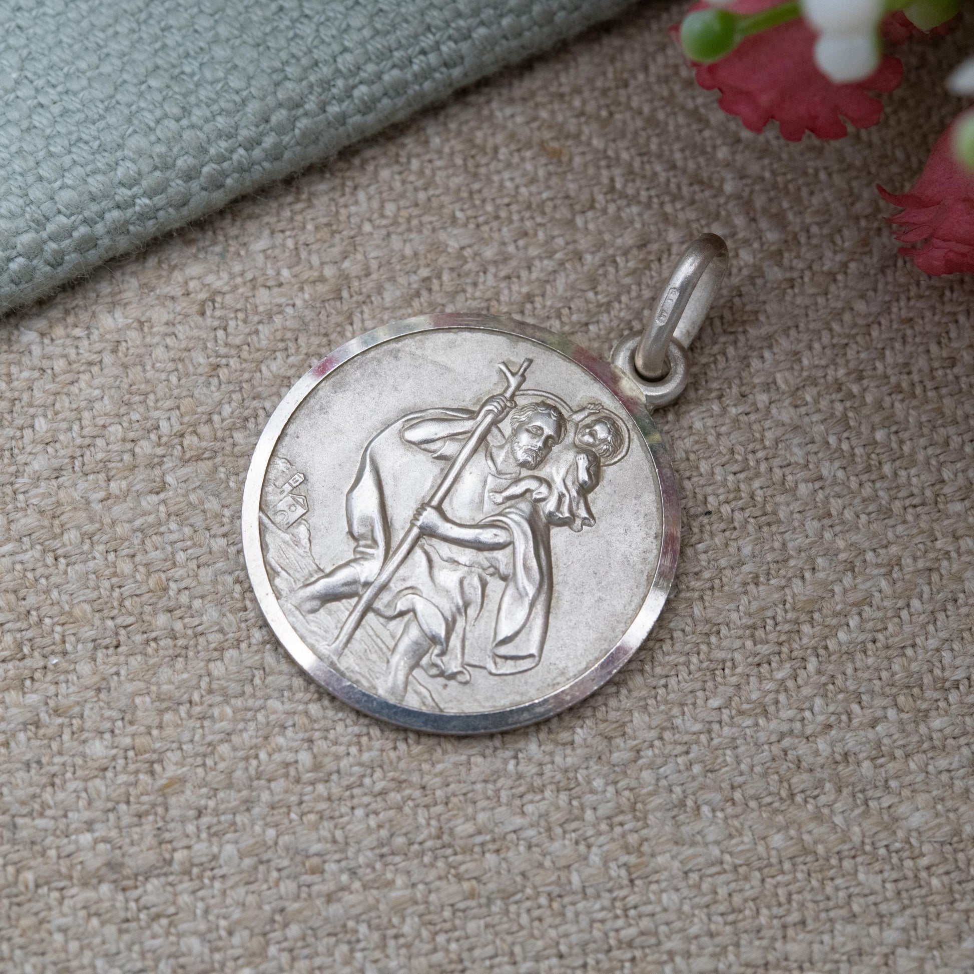 Vintage Sterling Silver St. Christopher Pendant - Large Circle Saint of Travelling | Christian Religious Jewellery | Detailed 3D Image