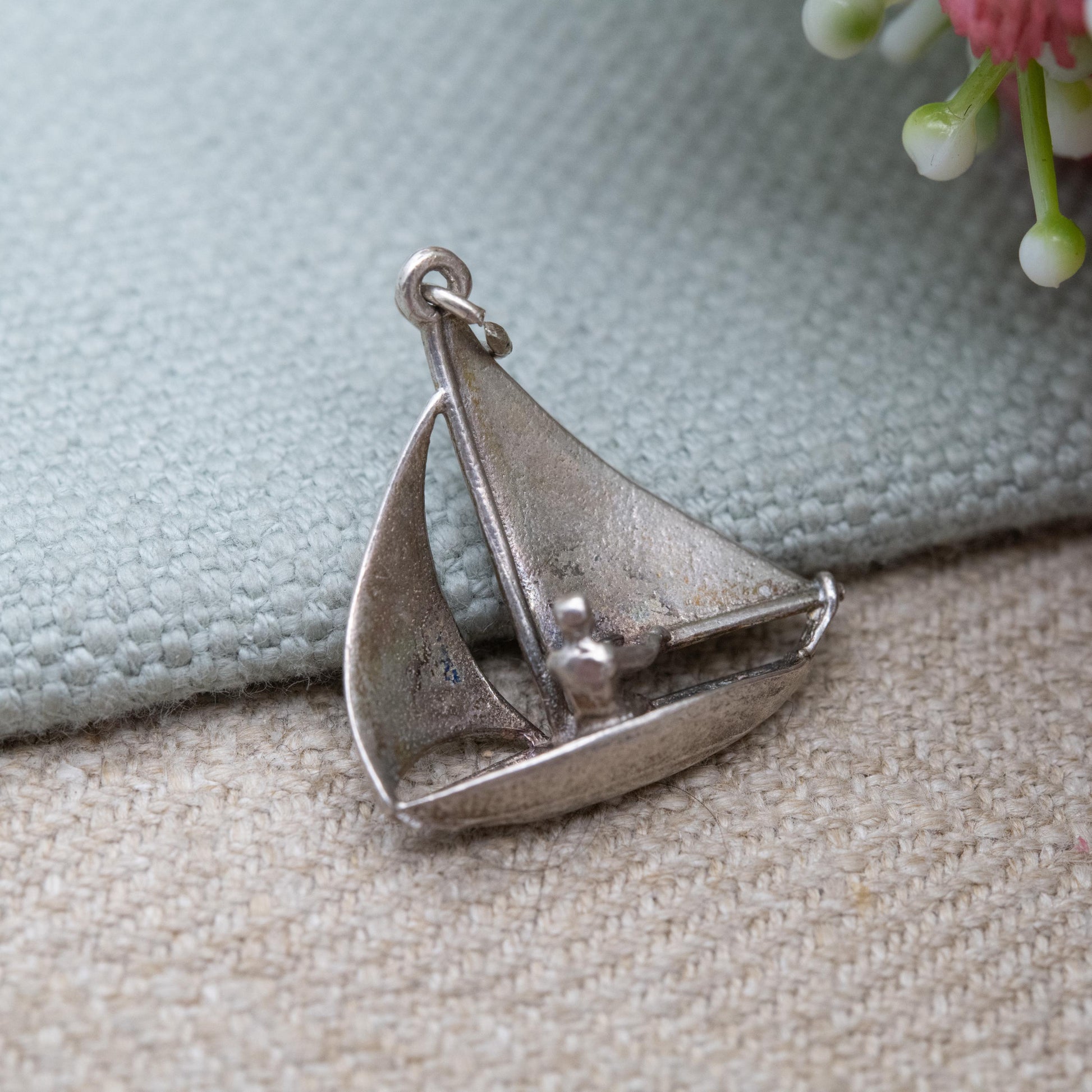 Vintage Sterling Silver Sailing Boat Charm Pendant - Cute Little Yacht | Ship | Gift for Charm Bracelet
