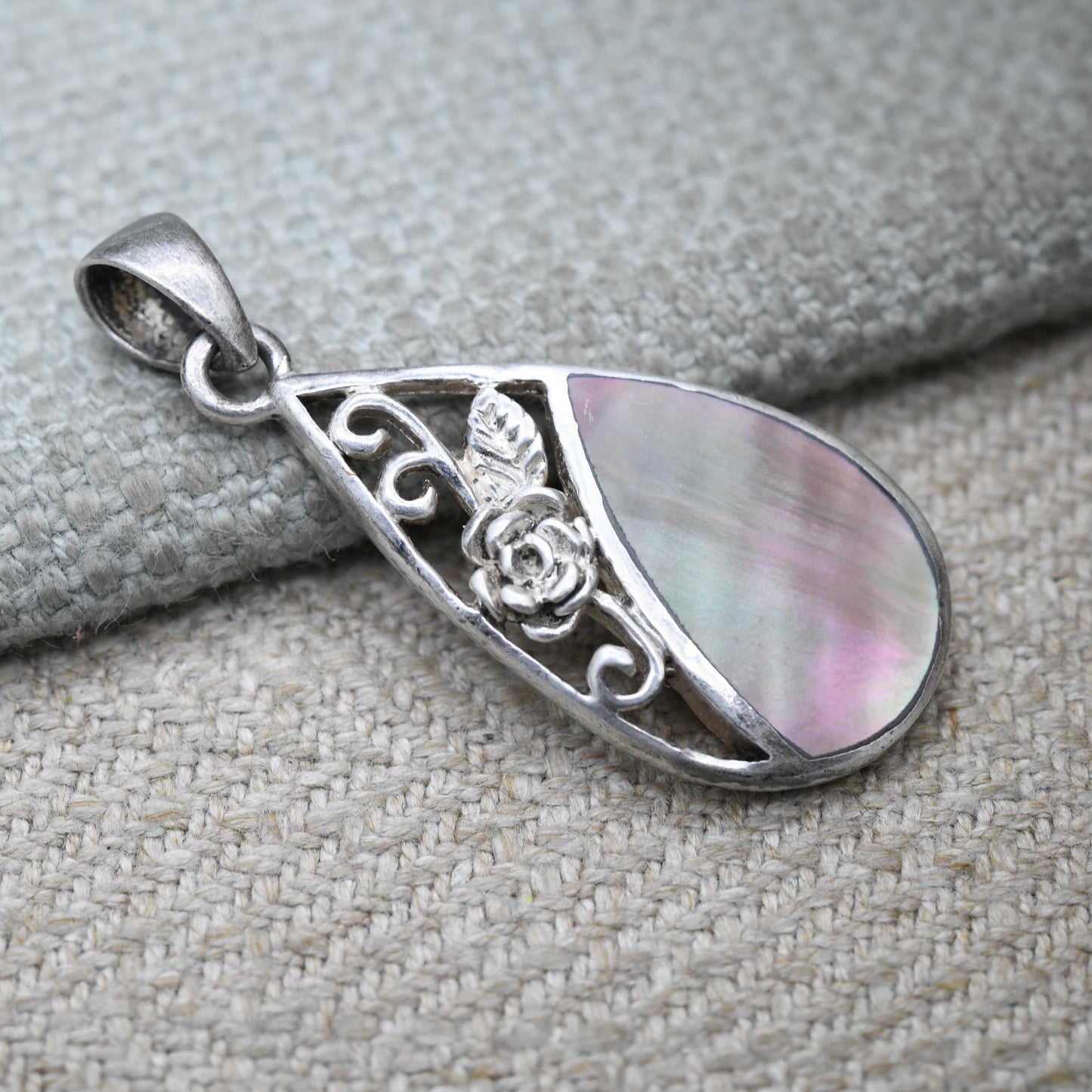 Vintage Sterling Silver Mother of Pearl Tear Drop Pendant - Pretty Silver Gift Necklace with Ornate Little Floral Design