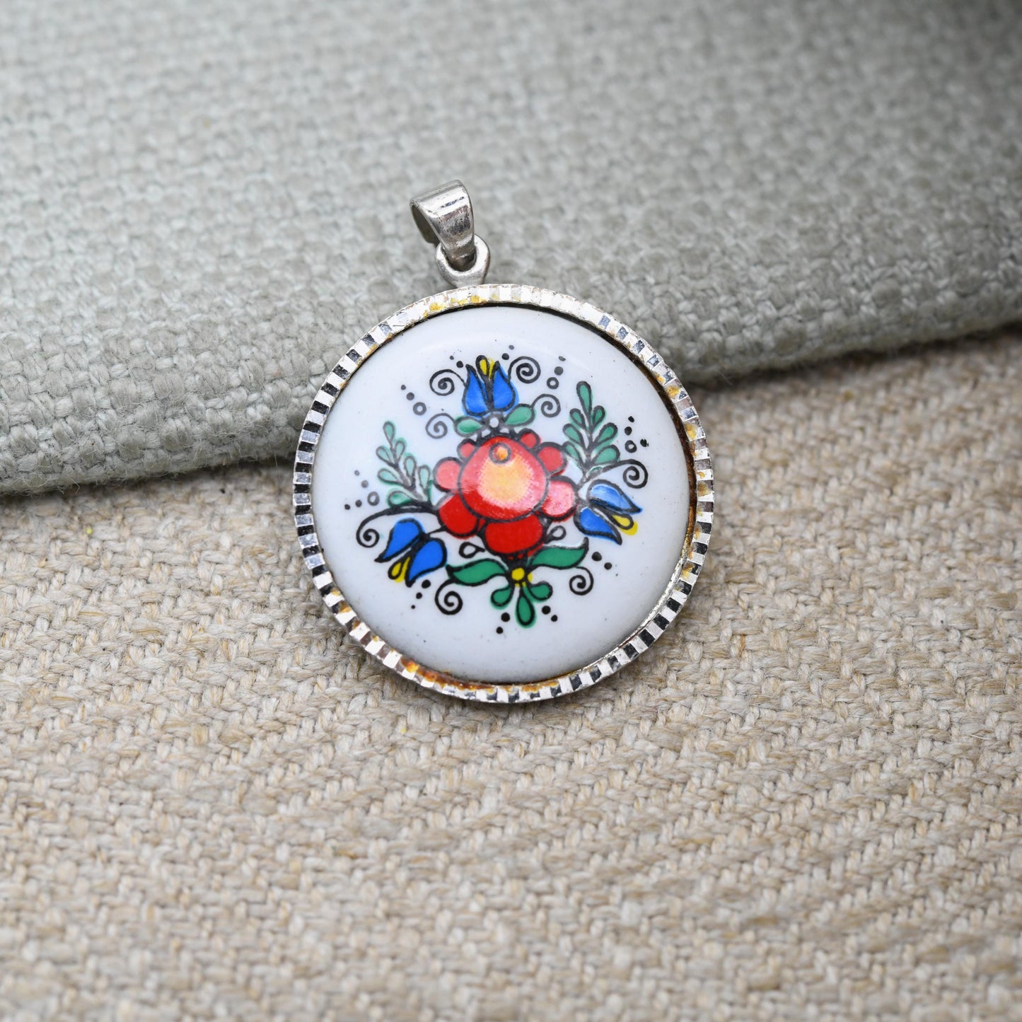 Vintage Sterling Silver Floral Pendant - Painted Flower Design | Small Circle Gift for Necklace