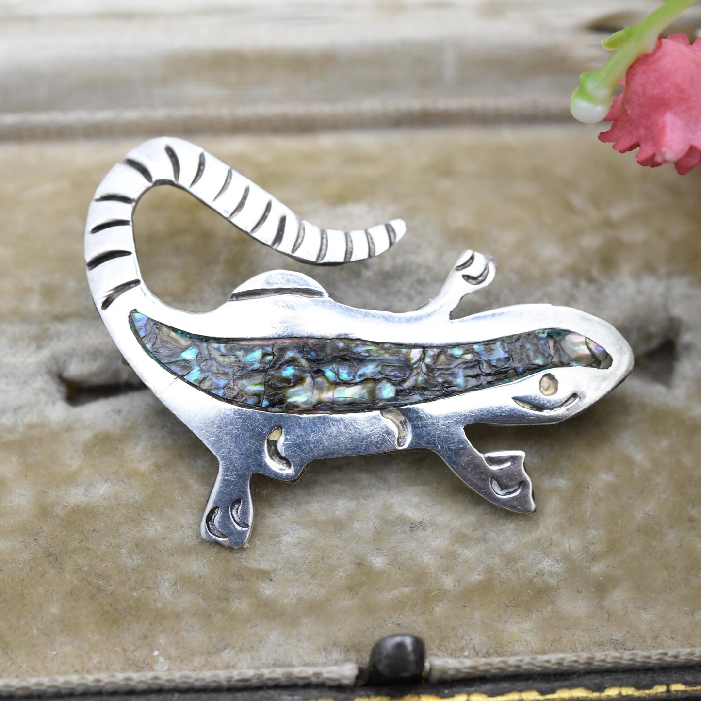 Vintage Taxco Mexican Sterling Silver Inlaid Abalone Lizard Brooch - Mid-Century Collectable Mexico Silver Jewellery