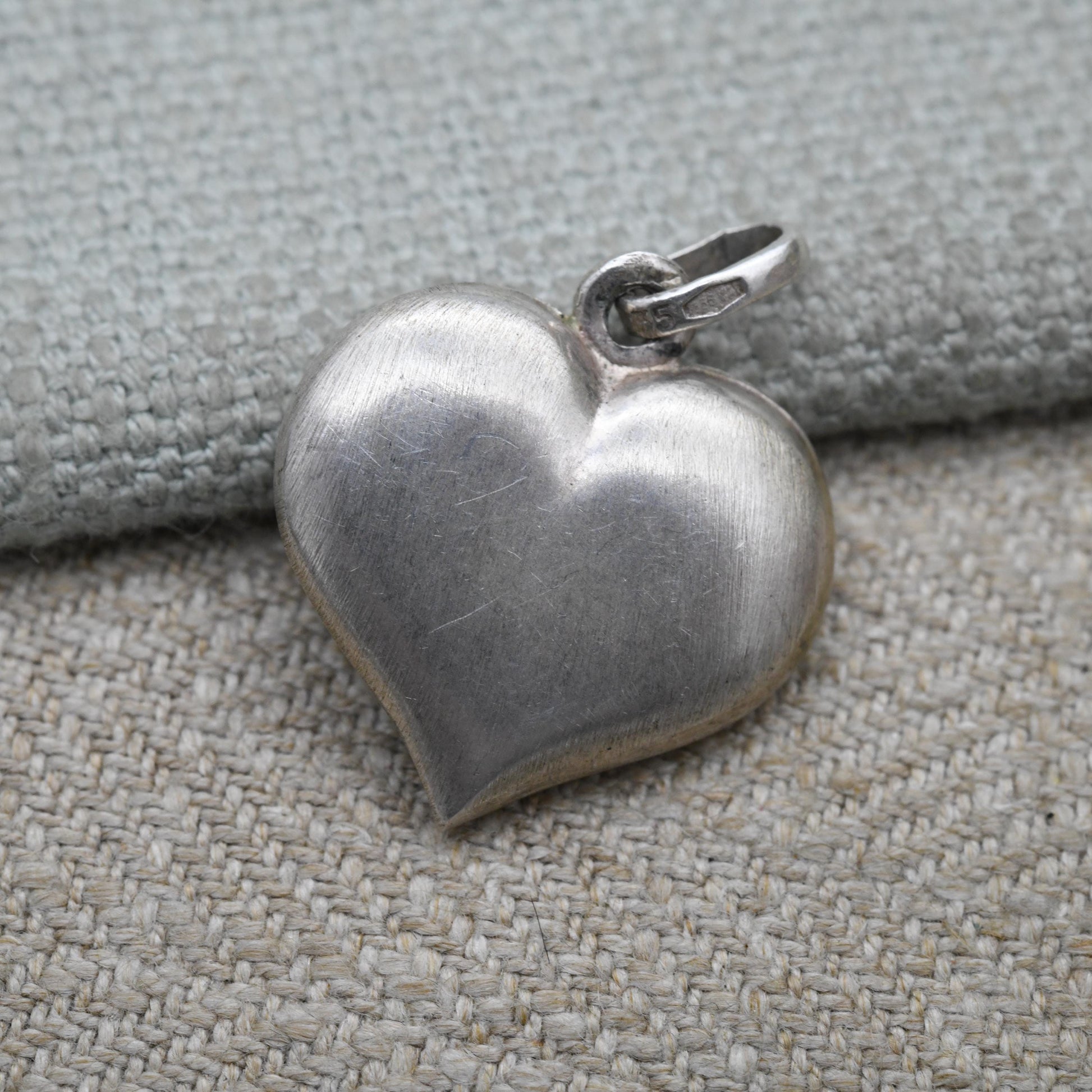 Vintage European Silver Puff Heart Pendant - Romantic Love Heart Gift for Her Necklace Chain