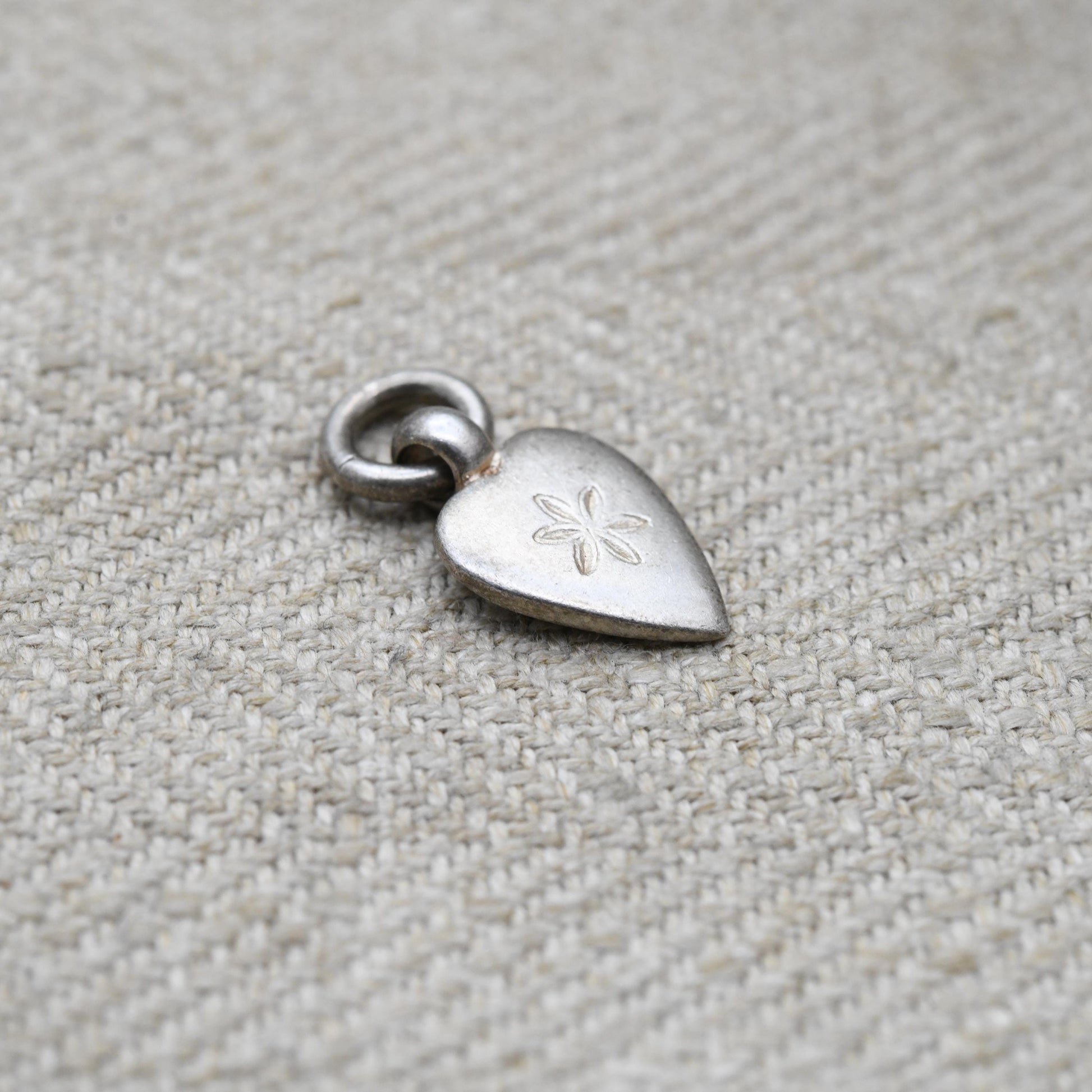 Vintage Sterling Silver Love Heart Charm Pendant with Engraved Flower - Small Puffed Love Heart | Gift for Charm Bracelet