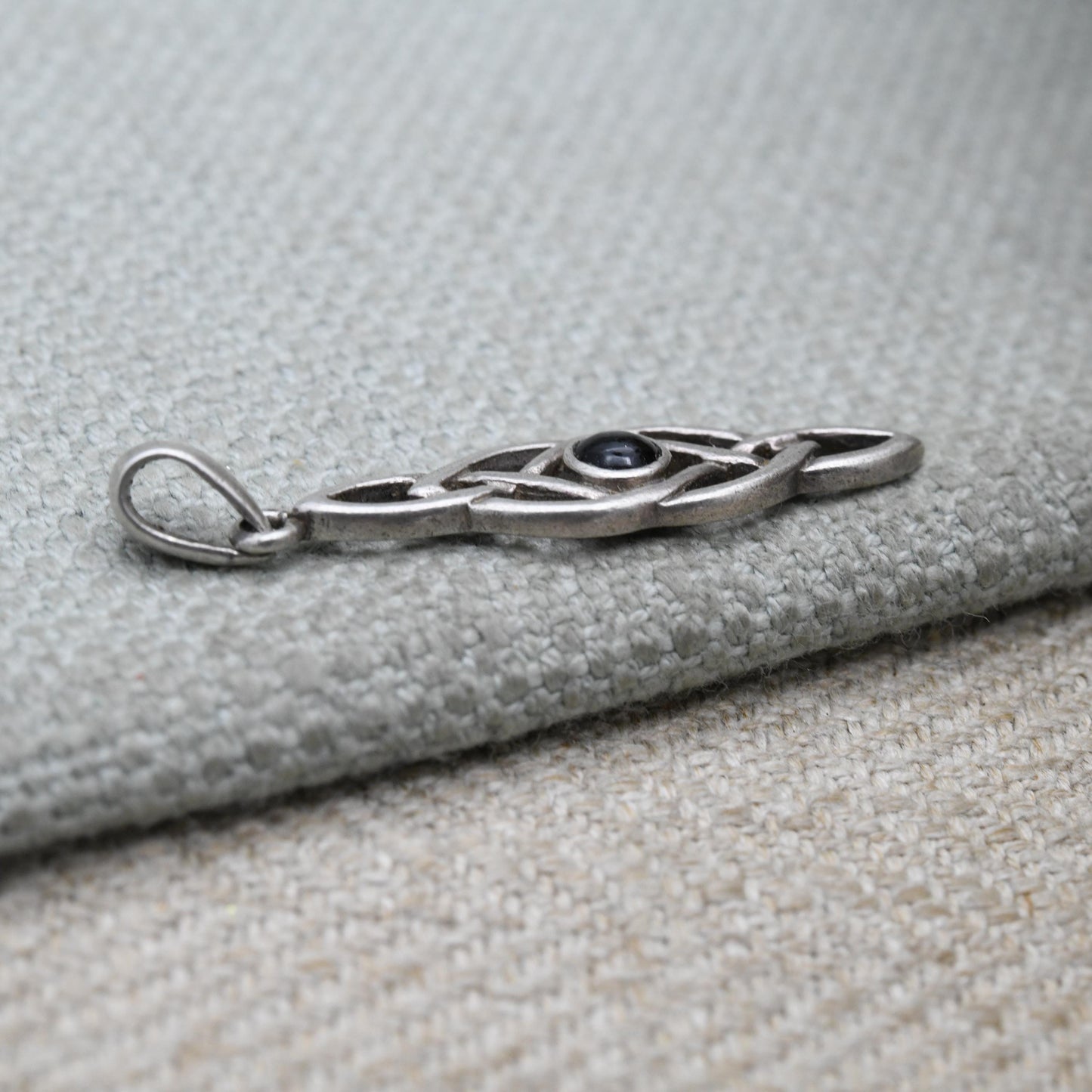 Vintage Sterling Silver Onyx Celtic Knot Pendant - Black Gemstone Jewellery | Small Openwork Pendant for Charm Necklace