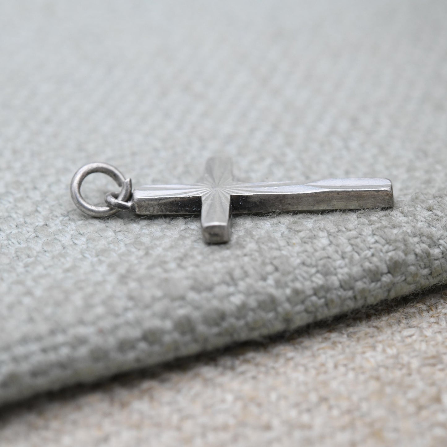 Vintage Sterling Silver Cross Pendant - Religious Gift | Geometric Pattern | Christian Necklace