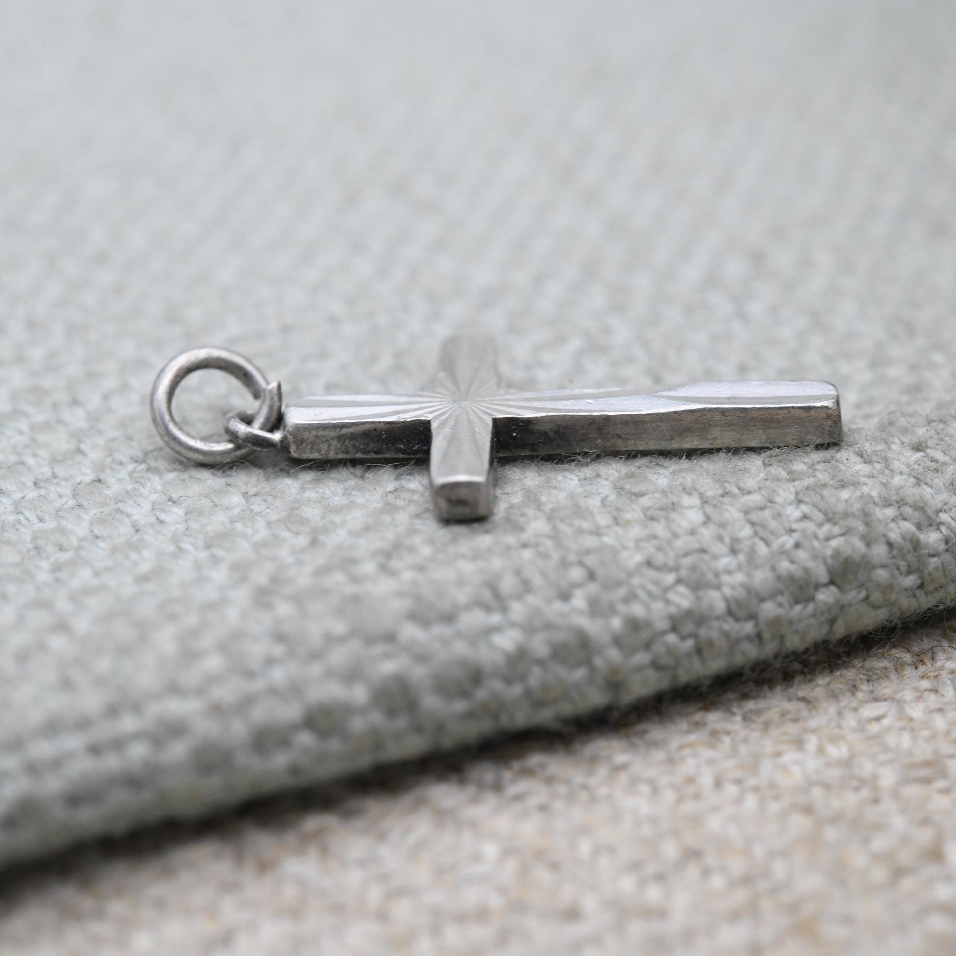 Vintage Sterling Silver Cross Pendant - Religious Gift | Geometric Pattern | Christian Necklace