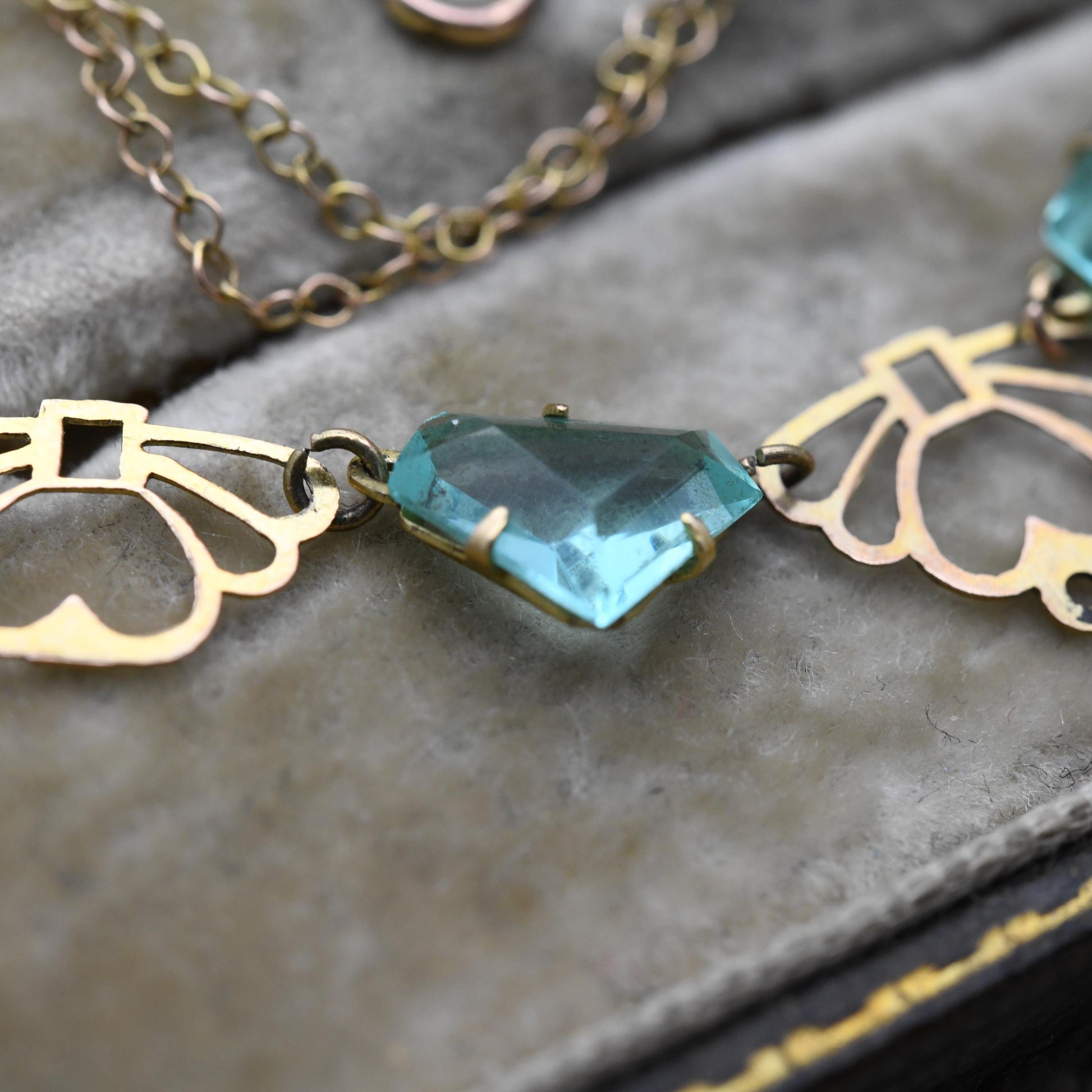 Antique Edwardian 9ct Gold Blue Paste Necklace c. 1910s with Art Deco Fan Shape