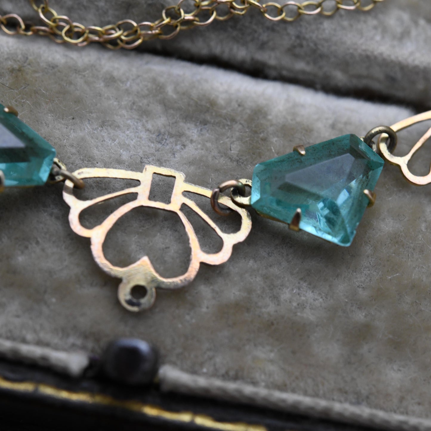 Antique Edwardian 9ct Gold Blue Paste Necklace c. 1910s with Art Deco Fan Shape