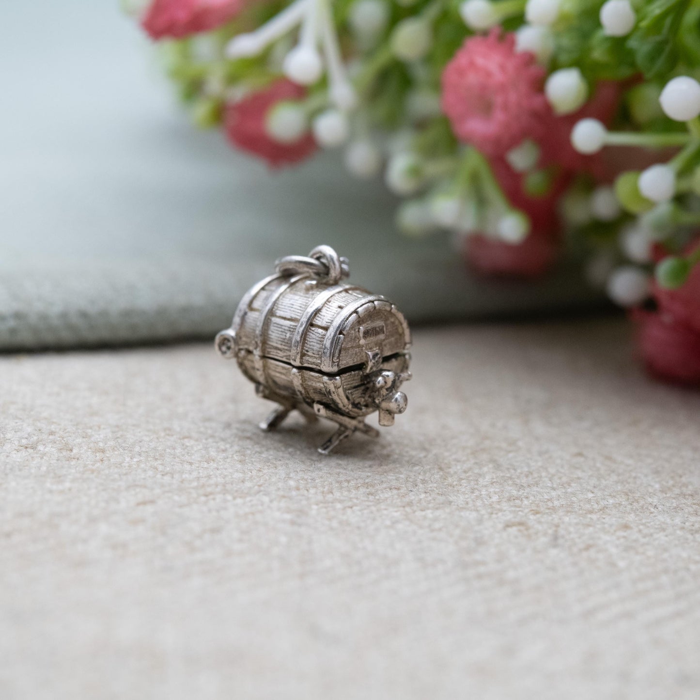 Vintage CHIM Sterling Silver Opening Beer Barrel Charm Pendant - Public House | XXX Beer | Bar | Drinking | Gift for Charm Bracelet