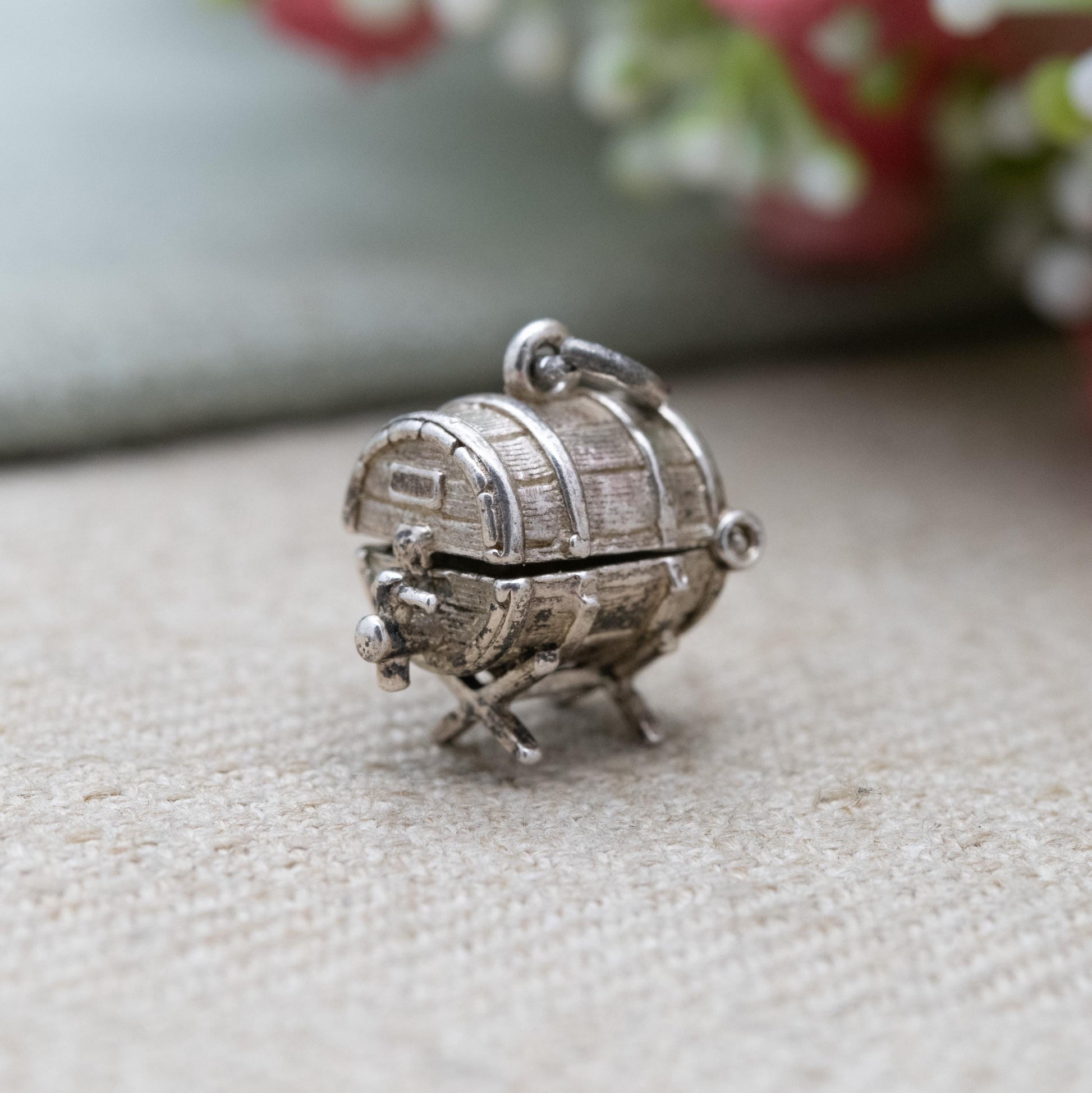 Vintage CHIM Sterling Silver Opening Beer Barrel Charm Pendant - Public House | XXX Beer | Bar | Drinking | Gift for Charm Bracelet