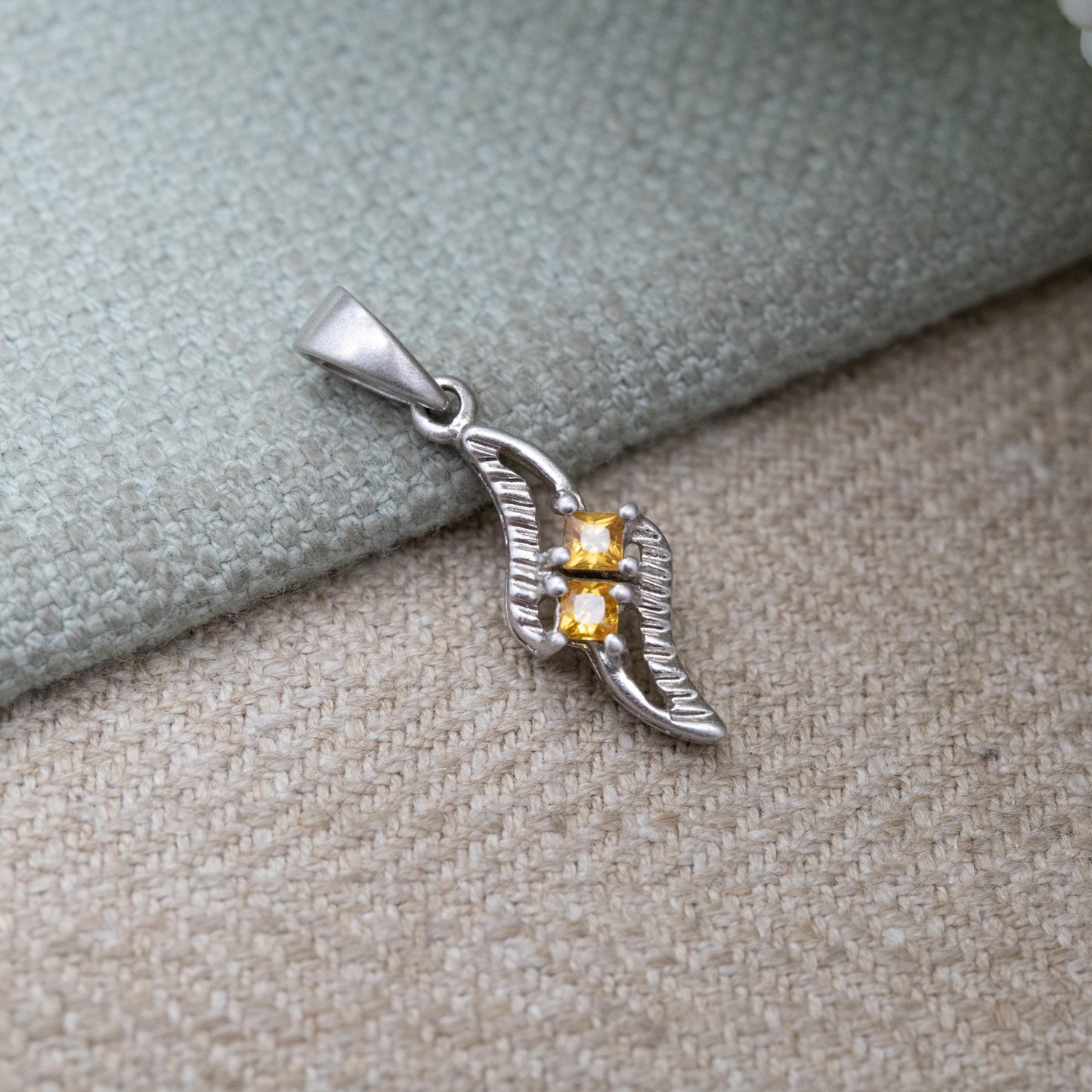 Sterling Silver Gemporia Citrine Pendant - Detailed Front Yellow Gemstone Pendant | Small Charm Pendant | Gems TV